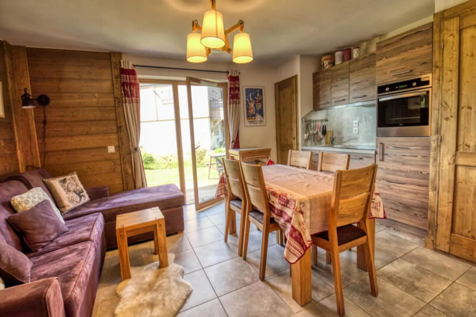 Résidence Niveoles Bat A-Buitenkant zomer