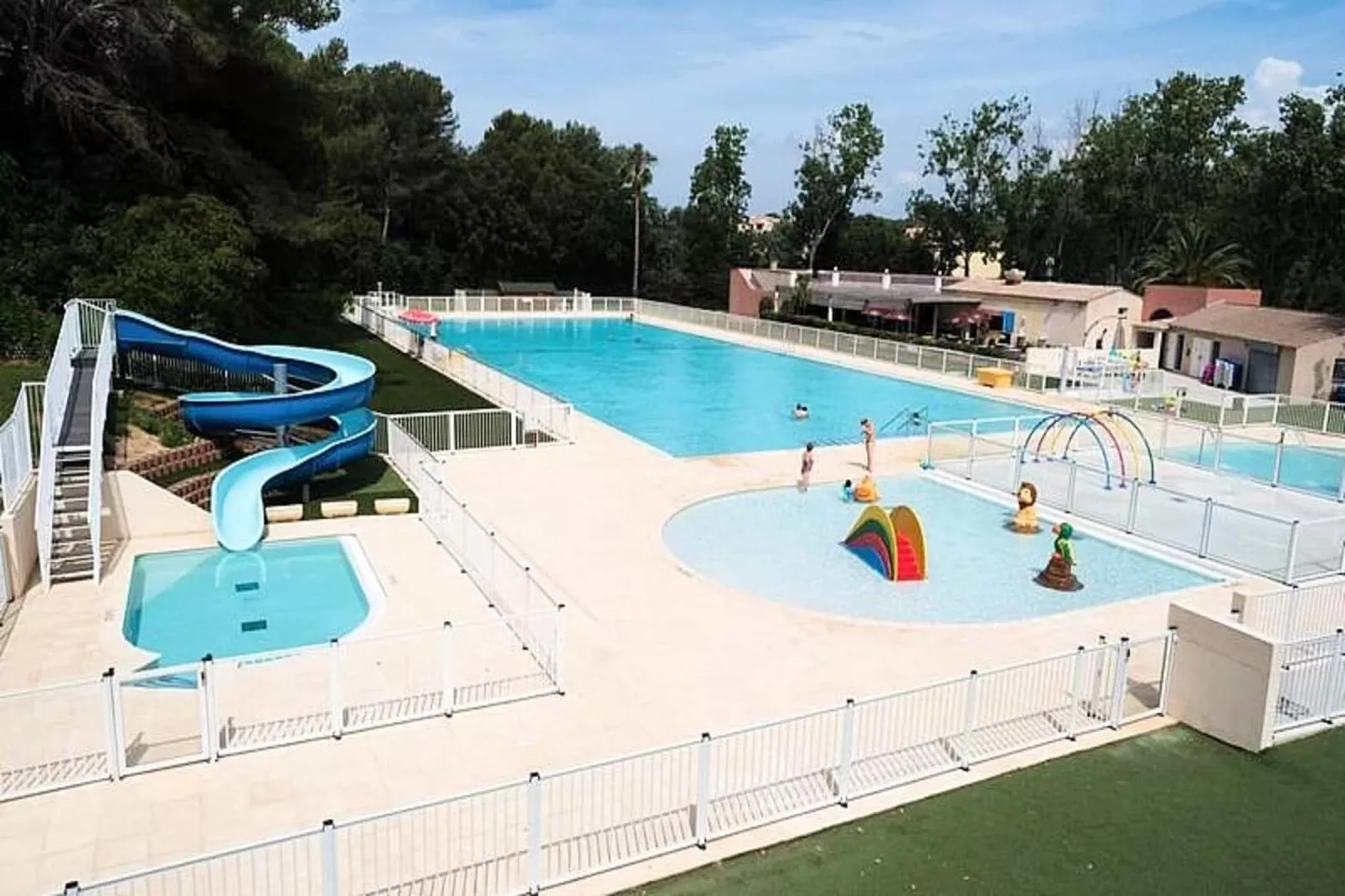 Résidence Verdon-Zwembad
