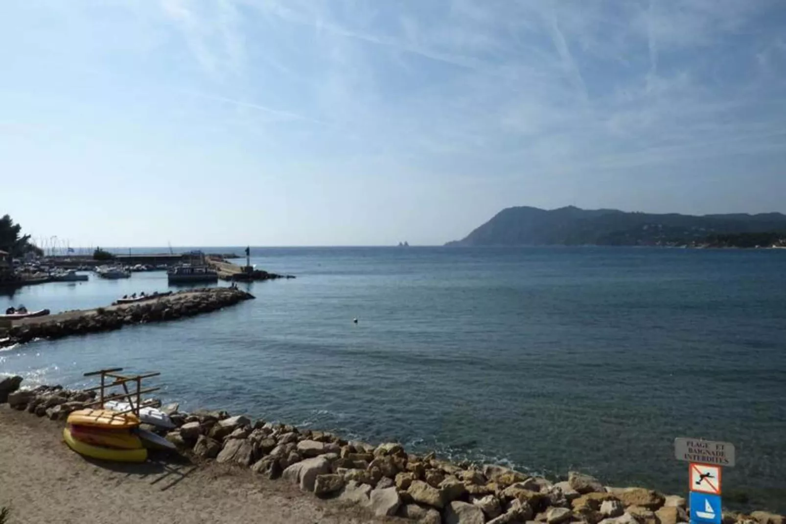 Résidence La Jetée-Buitenkant zomer