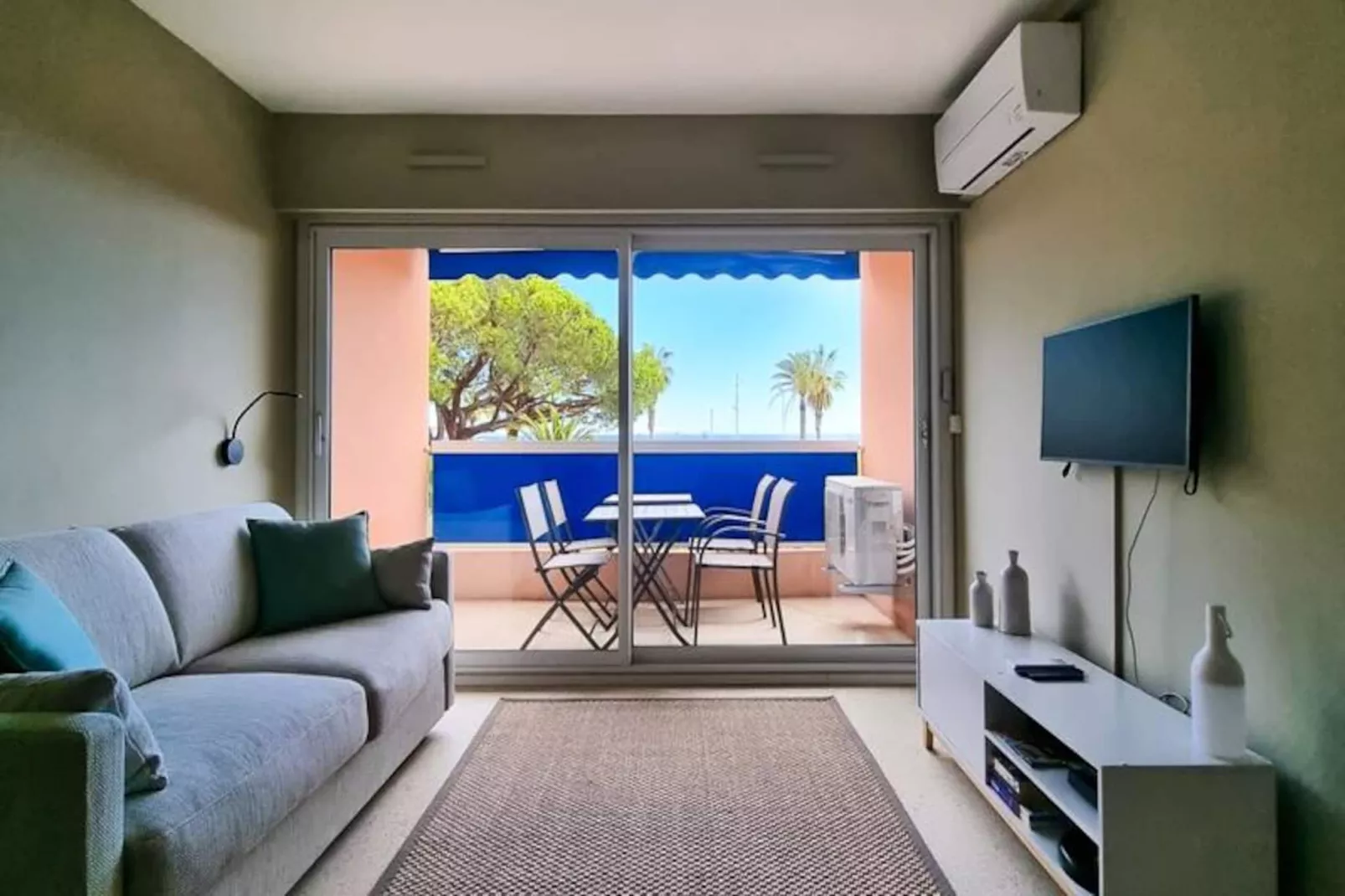 Appartement 4pers - Acc&egrave;s Direct &agrave; La Plage/ Fr&eacute;jus-Image-tags.