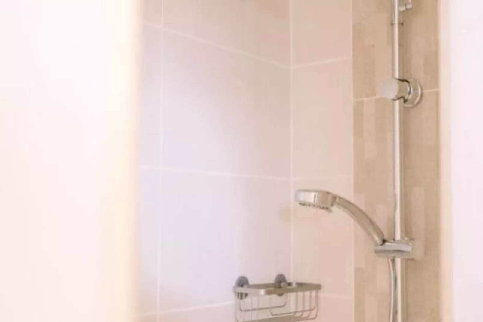 La Voli&egrave;re - Pernes-les-fontaines-Image-tags.