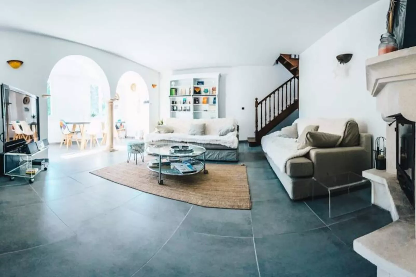 Villa Avec Piscine Proche De La Rivi&egrave;re !-Image-tags.