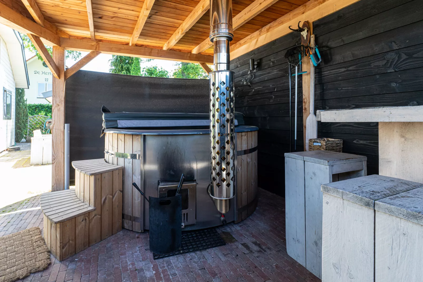 Chalet Kieftveen Voorthuizen 6 pax-Uitzicht zomer