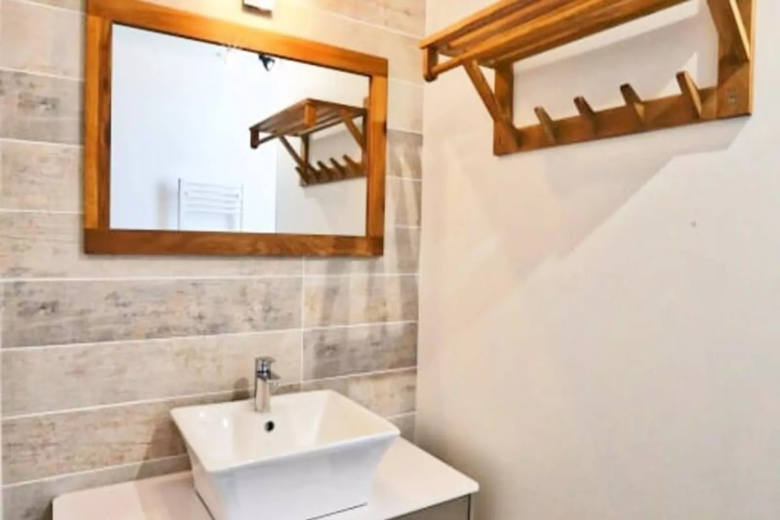 Villa Irlande - Domaine Le Sherwood-Eetkamer