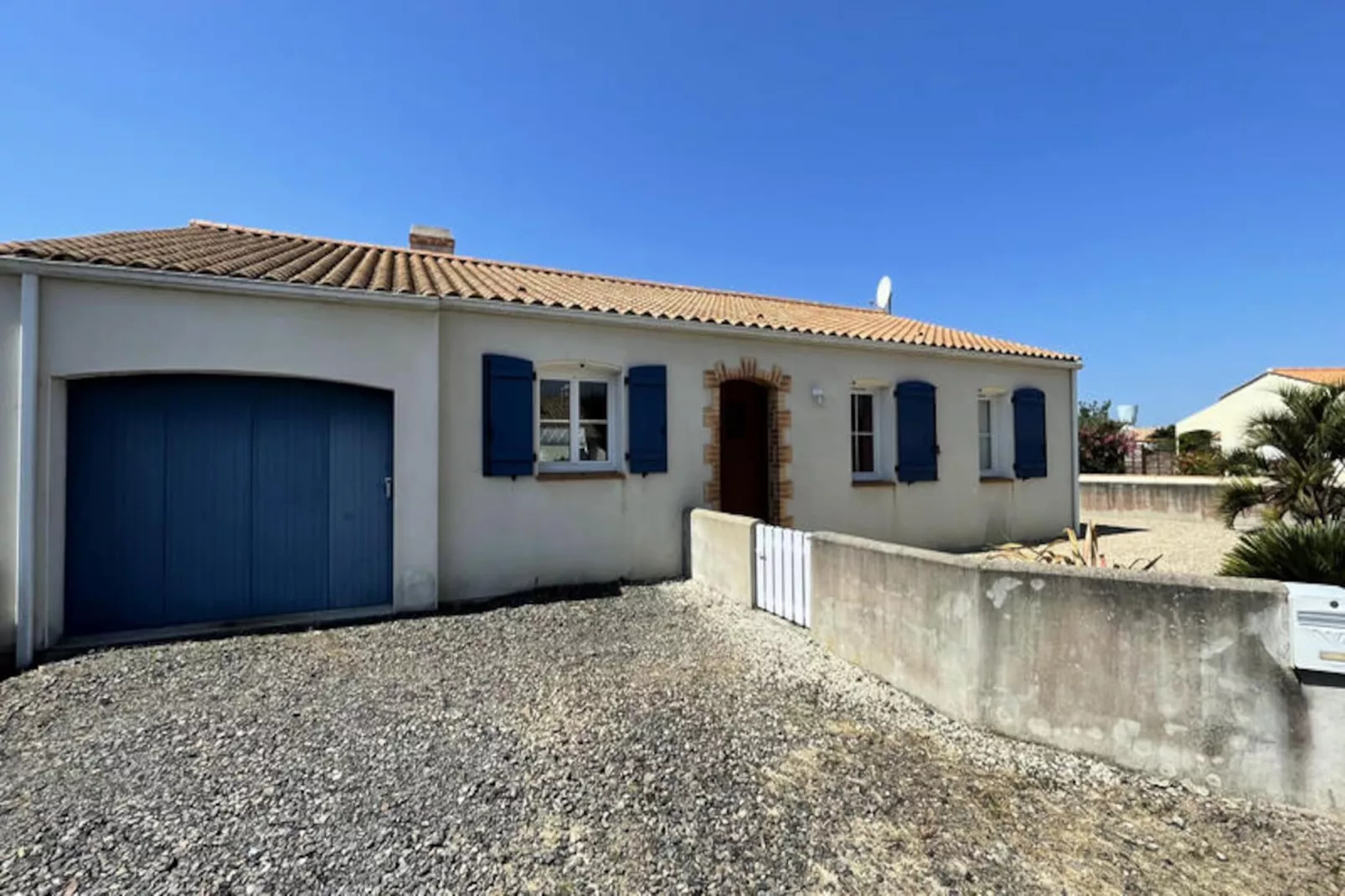 Maison à Saint-Gilles-Croix-de-Vie-Image-tags.