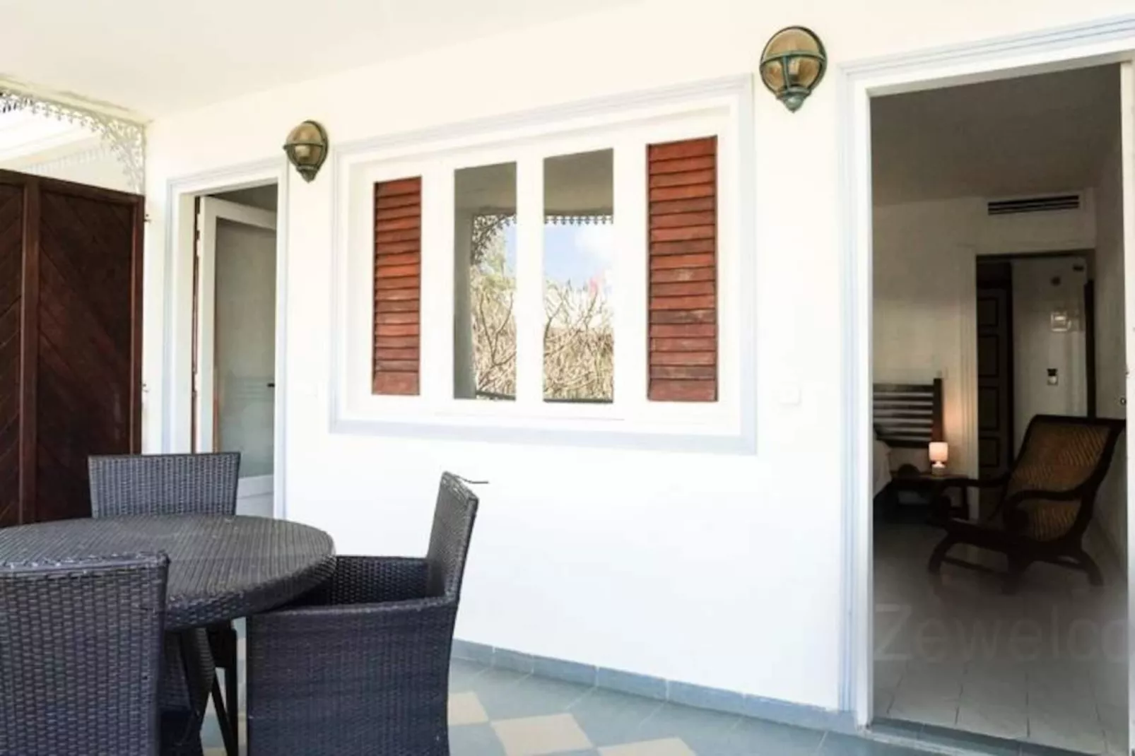 Studio Damoiselle-Image-tags.