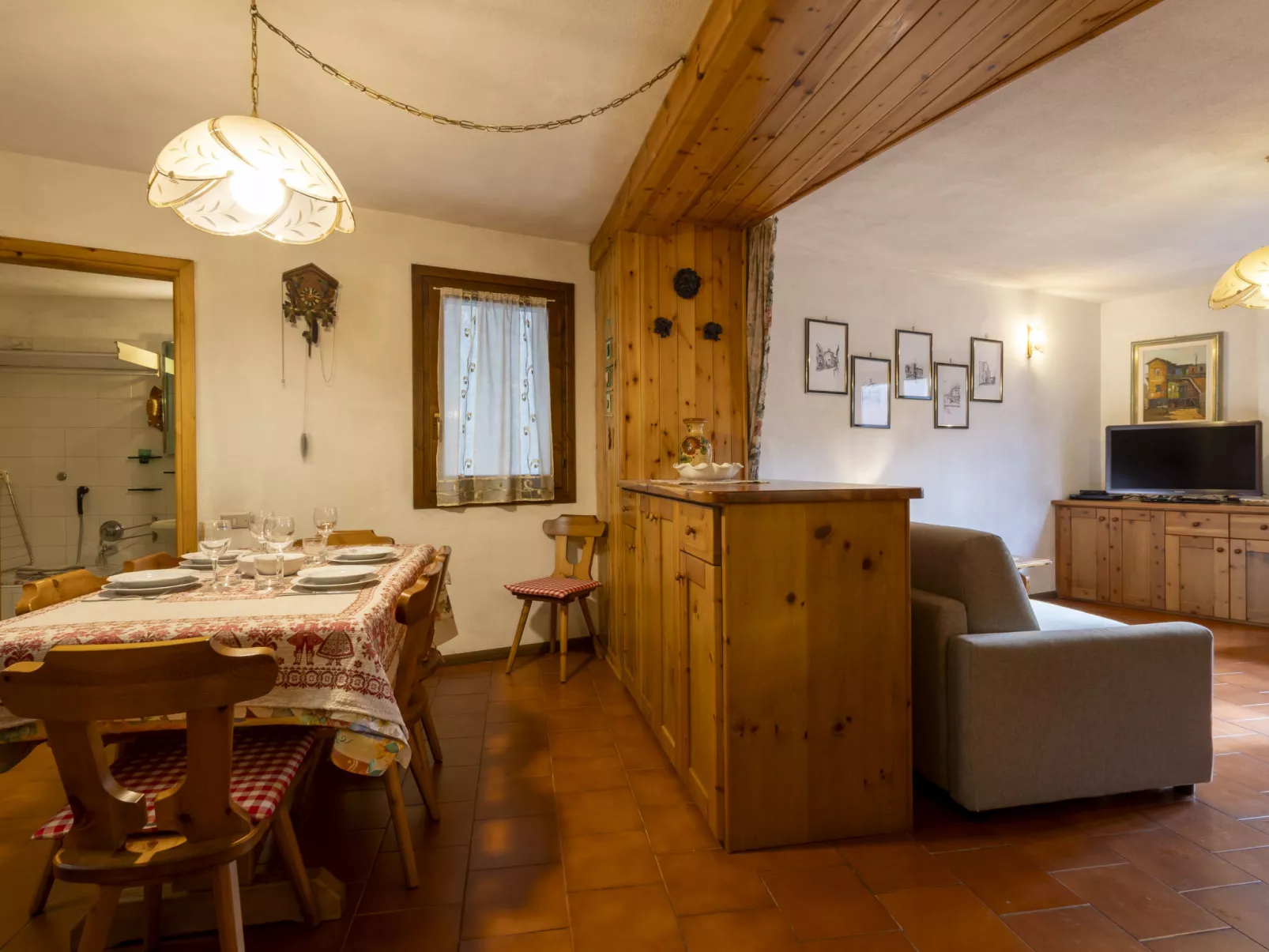 Erica Apartment-Binnen