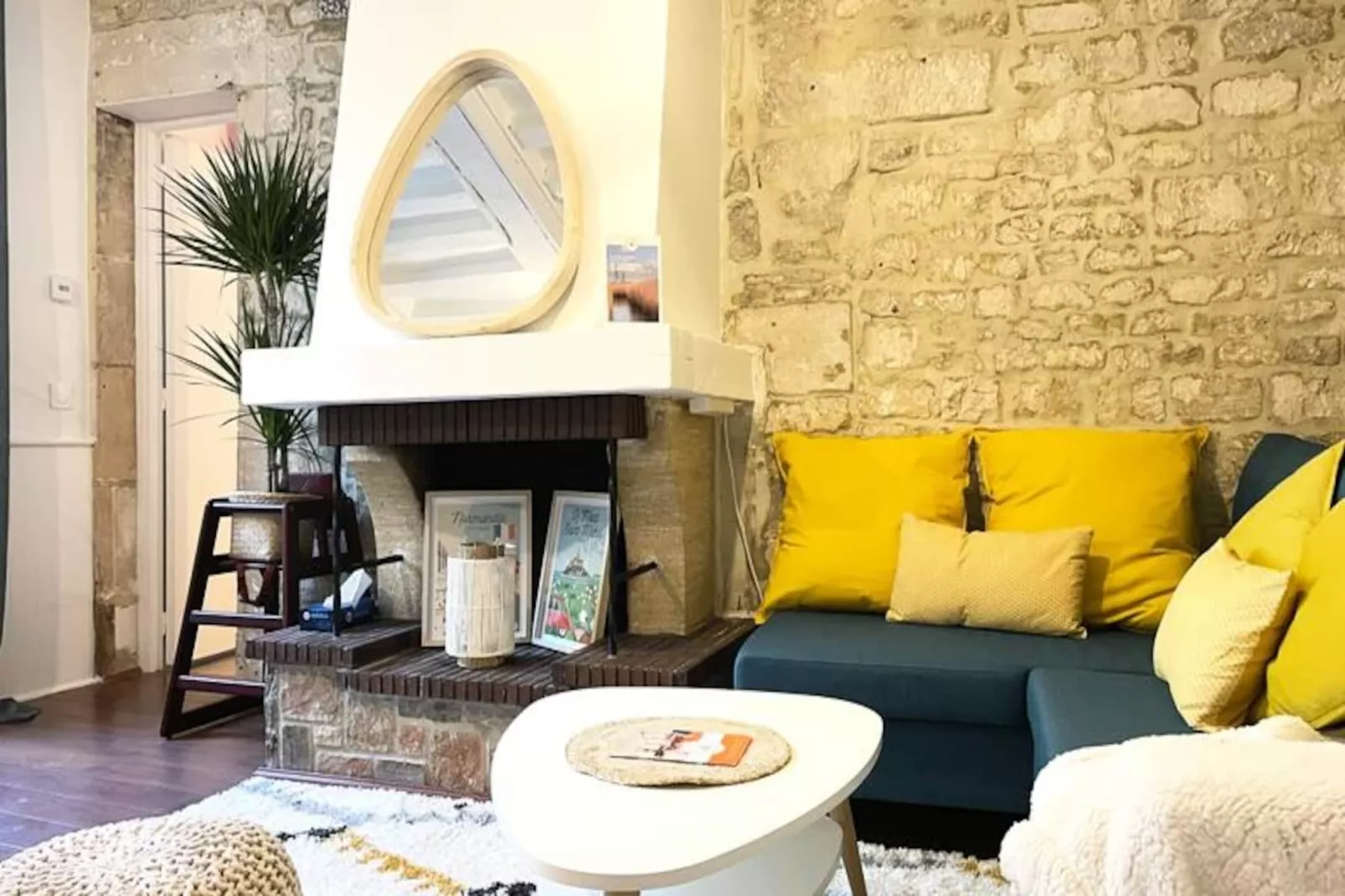 🌲 Le Jardin - Pl. St Sauveur - Hypercentre-Image-tags.