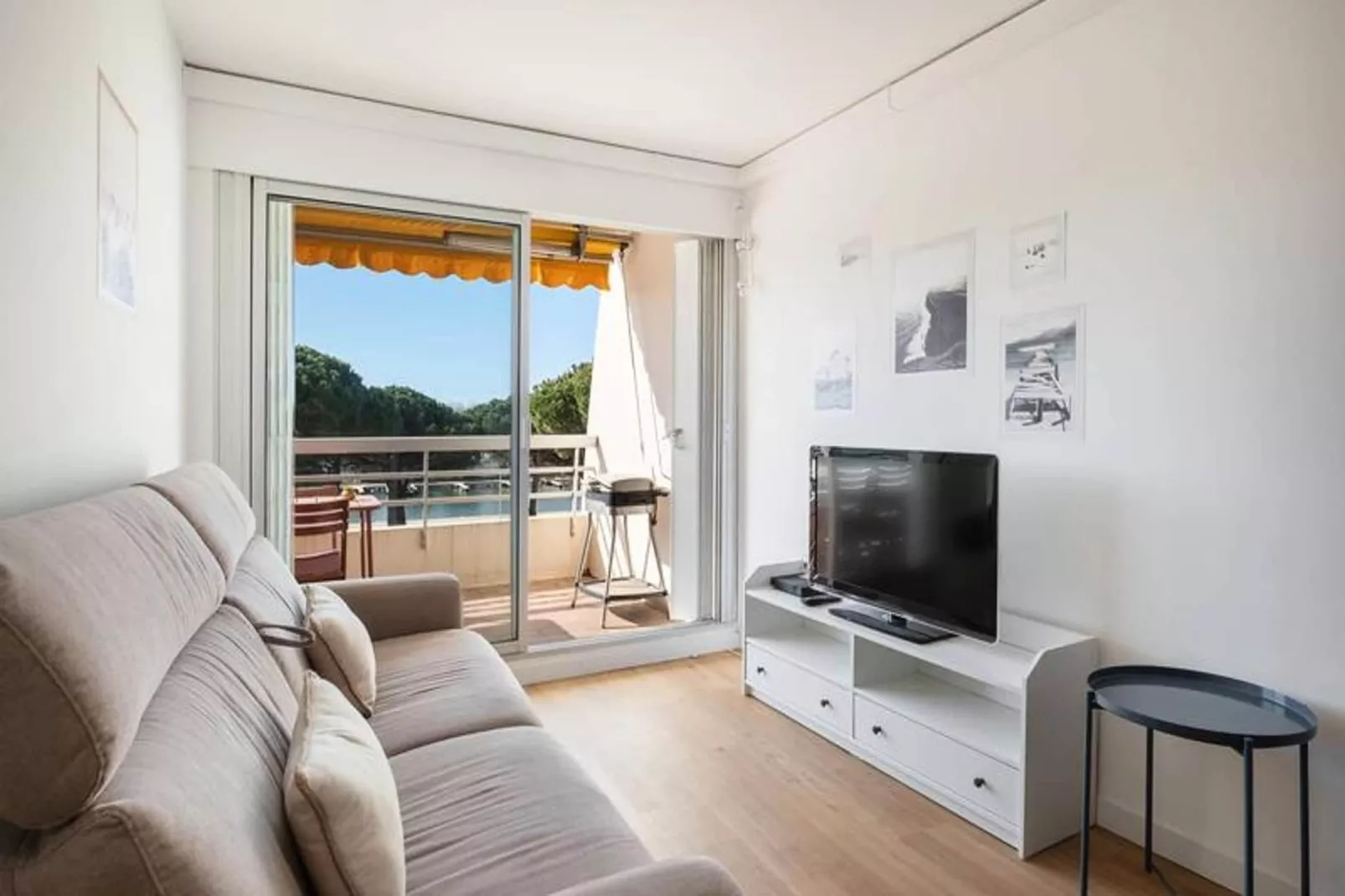 Résidence " La Lagune"-Woonkamer