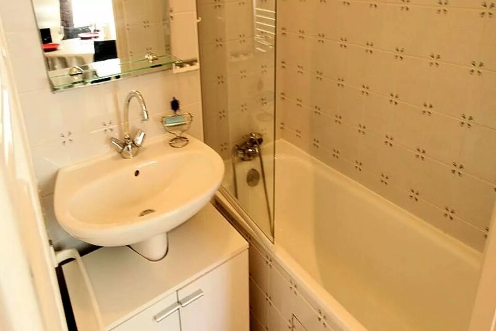 Résidence 24 Bis Allee Etigny-Eetkamer