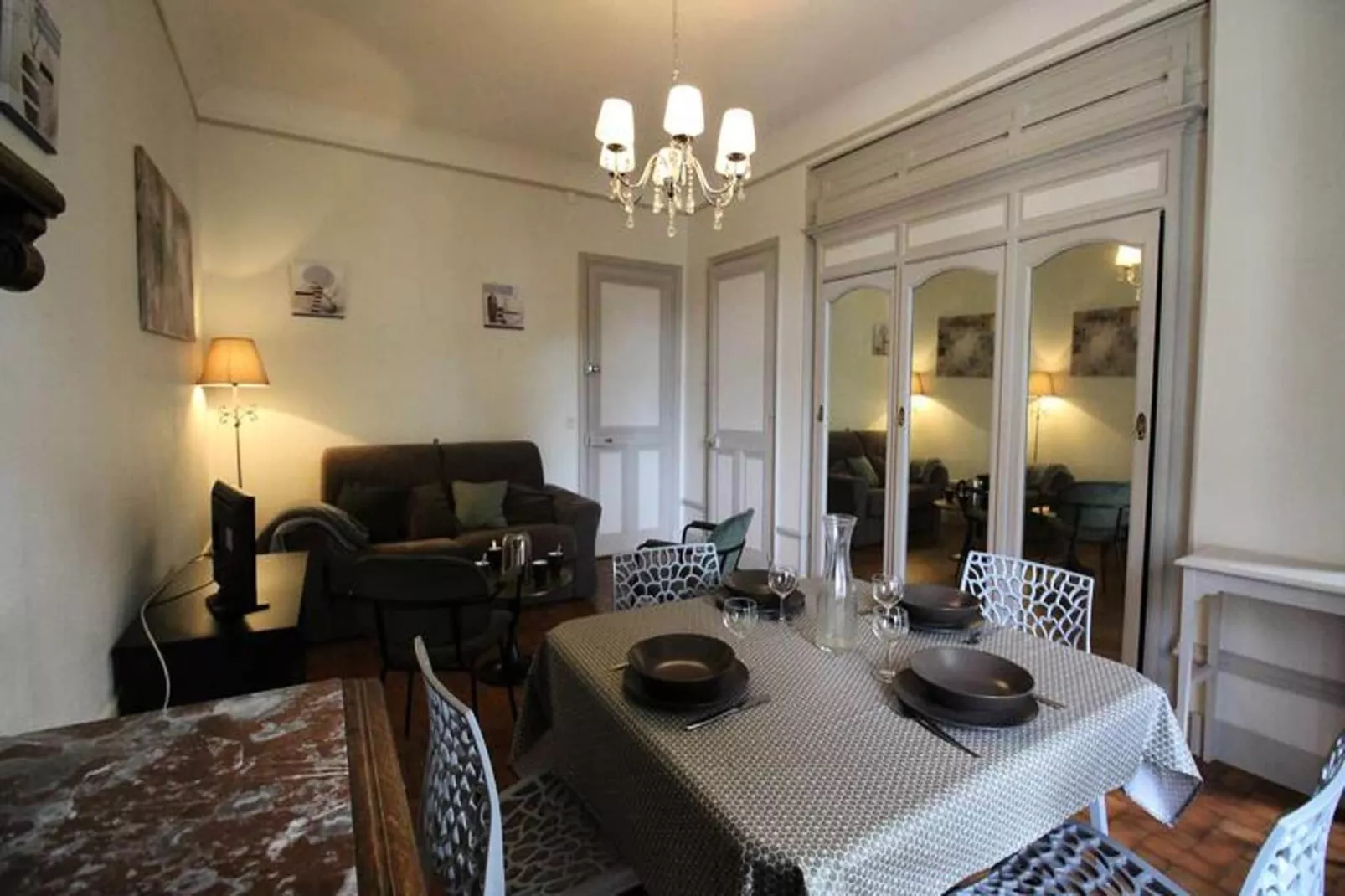 Résidence Pyrenees Palace-Eetkamer