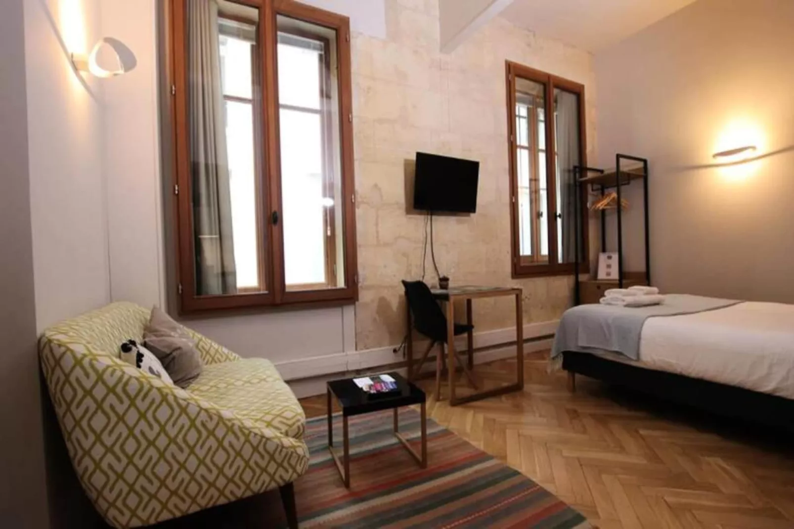 Magnifique Studio Bordelais En Plein Coeur De La Ville-Slaapkamer