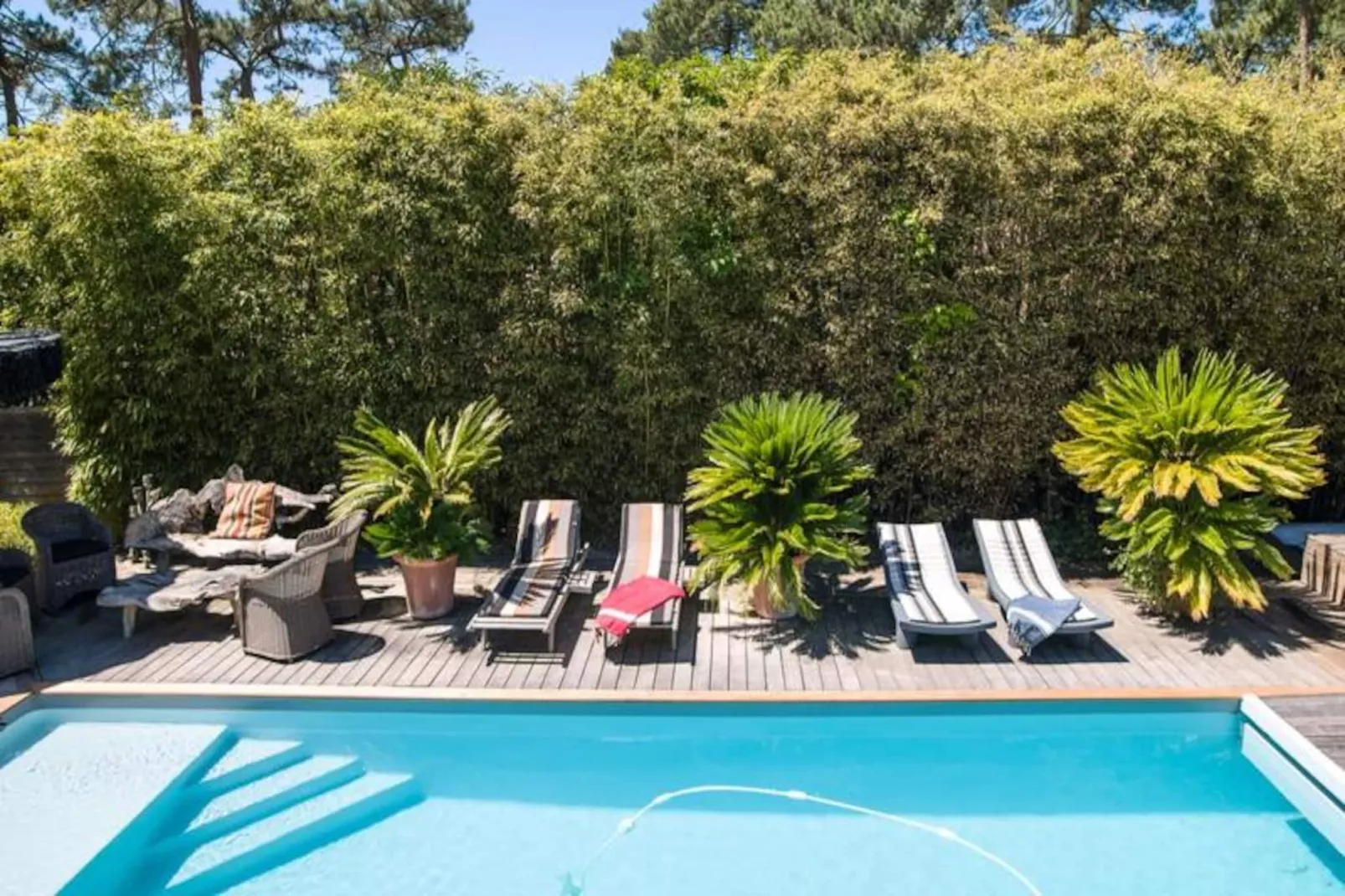 Superbe Villa Calme Avec Piscine Chauff&eacute;e Et Jacuzzi &agrave; 300 M De La Plage-Image-tags.