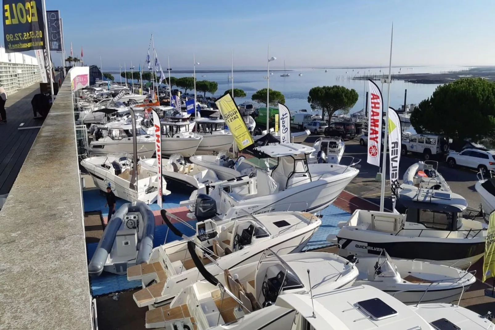 Résidence Les Perlières-Buitenkant zomer