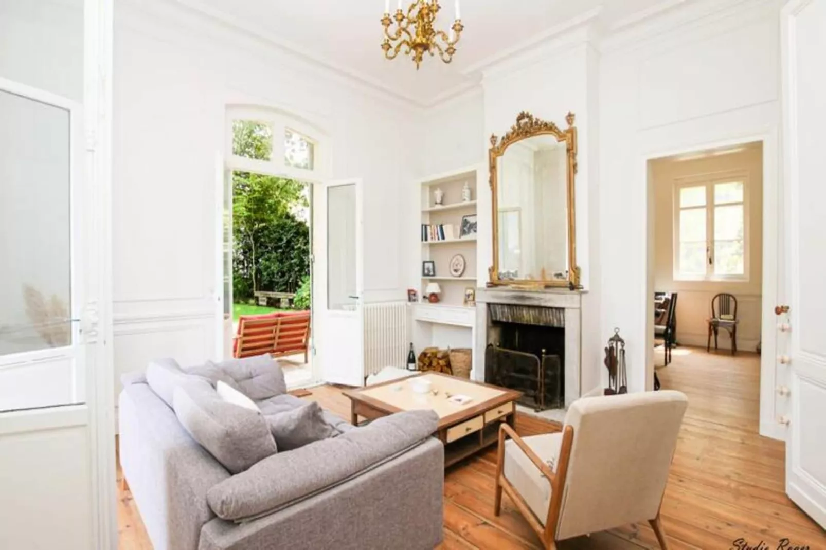 Villa Familiale R&eacute;nov&eacute;e &agrave; Arcachon &ndash; 6 Ch, 4 Sdb, Entre 8 &agrave; 10 Pers-Sfeer