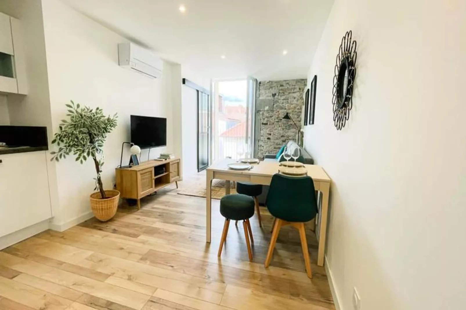 Le T2 Lumineux En Hyper-centre Pi&eacute;ton 🌞-Eetkamer