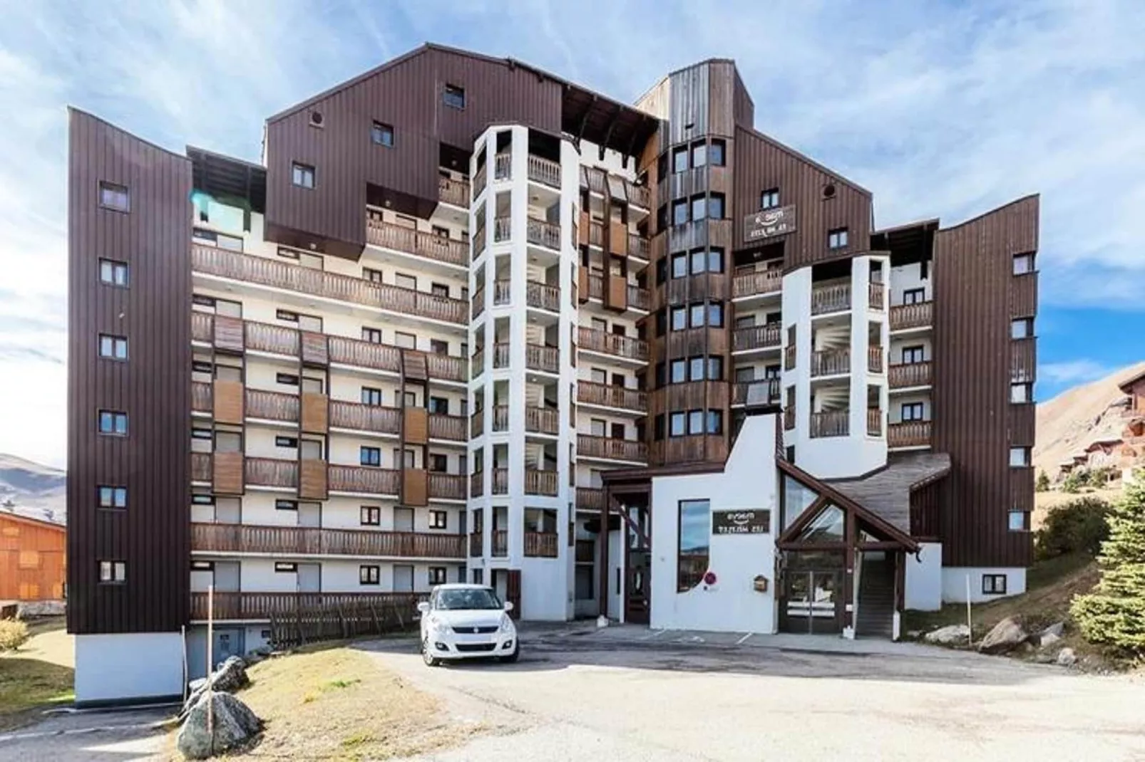 Résidence Les Mélèzes - maeva Home-Buitenkant zomer