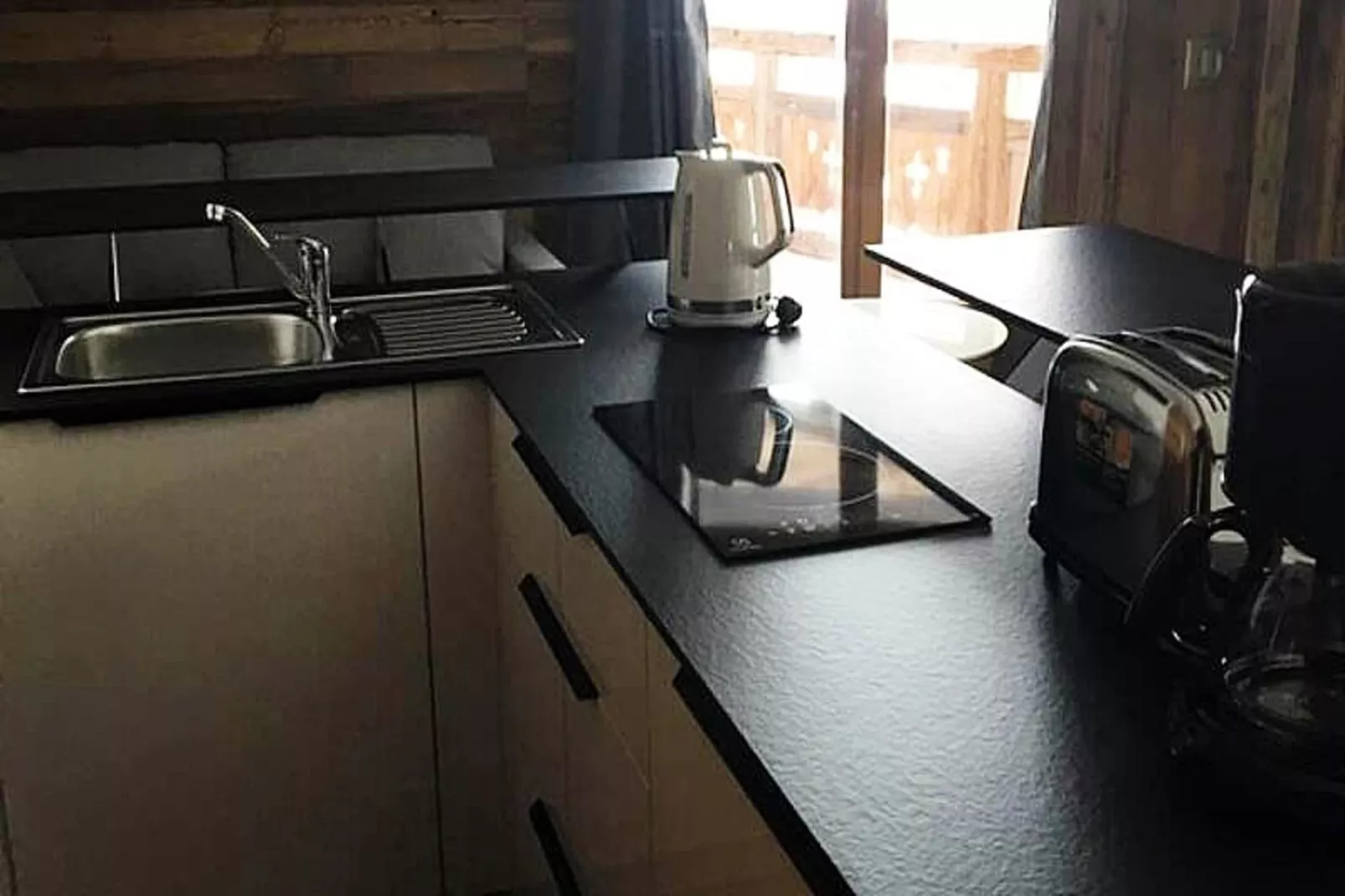 Résidence Taburle-Keuken