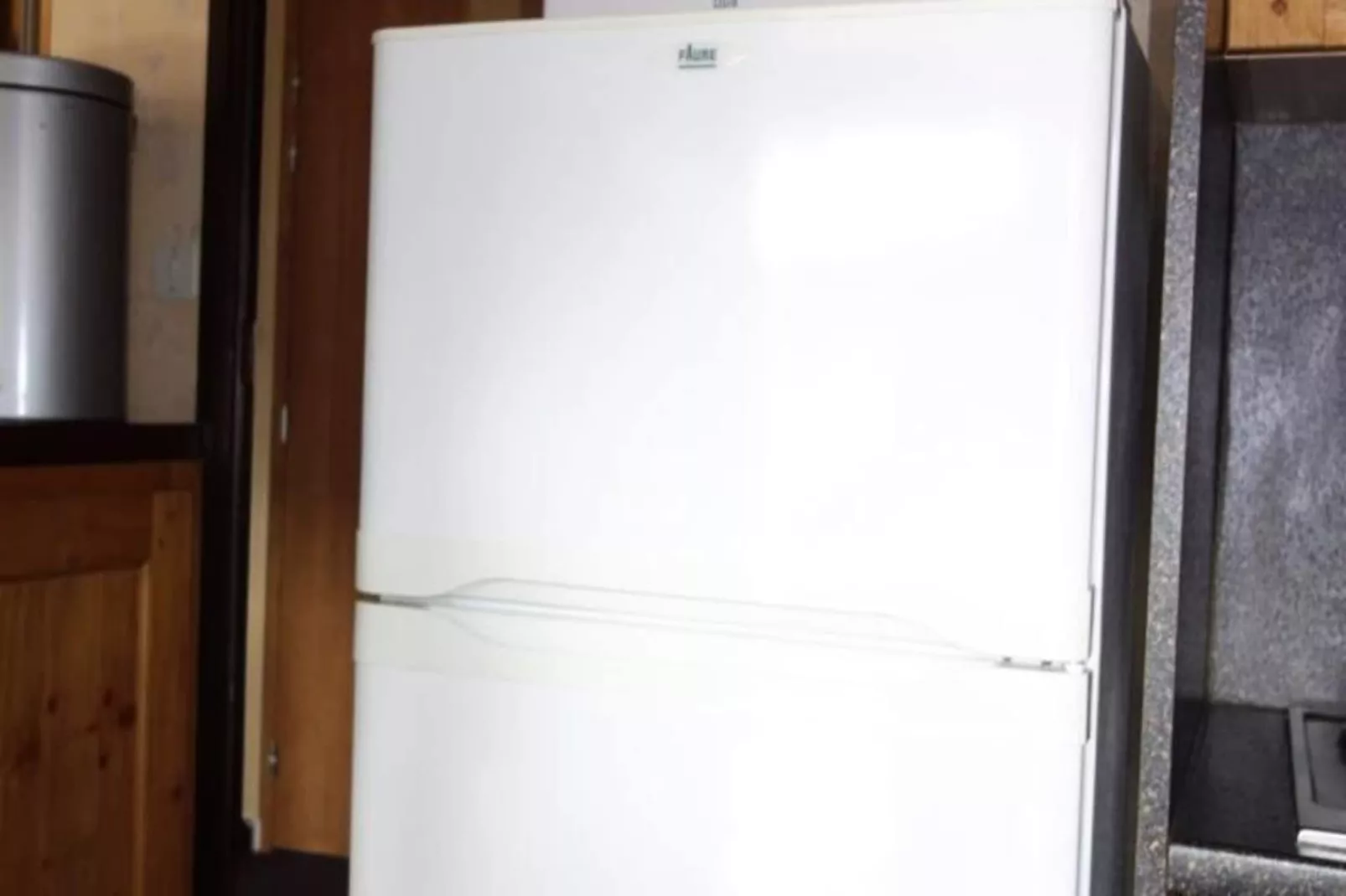 Résidence Obiou-Buitenkant zomer