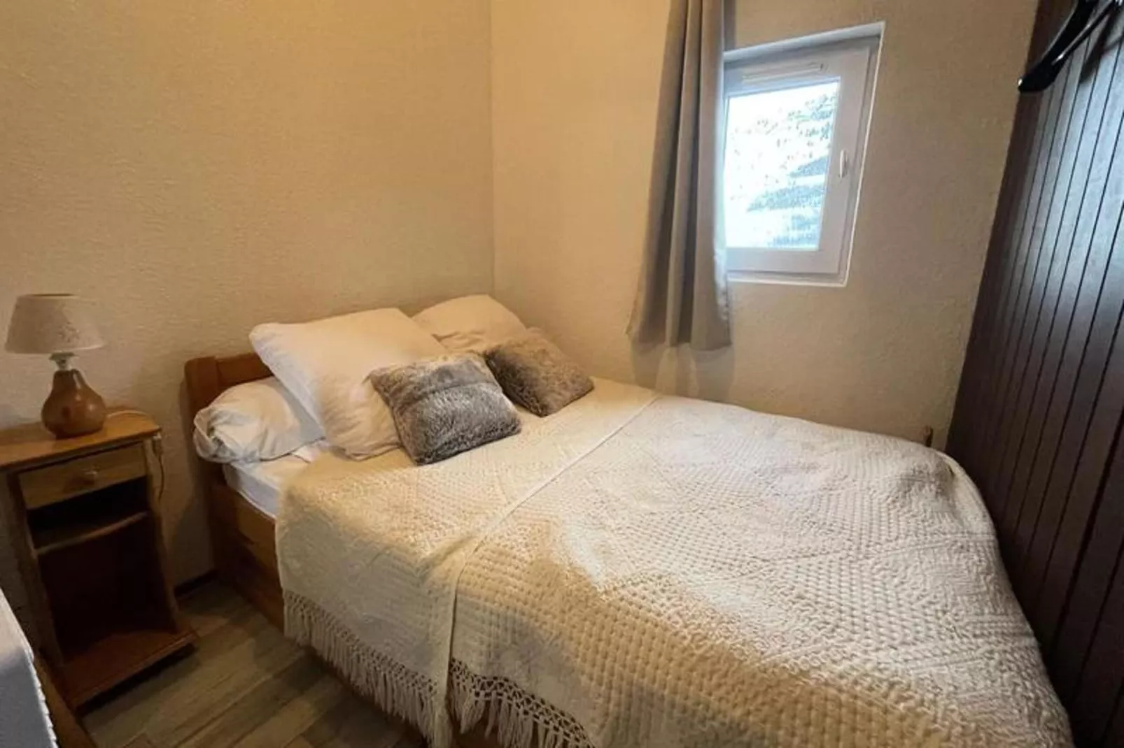 Résidence Arc En Ciel B-Slaapkamer