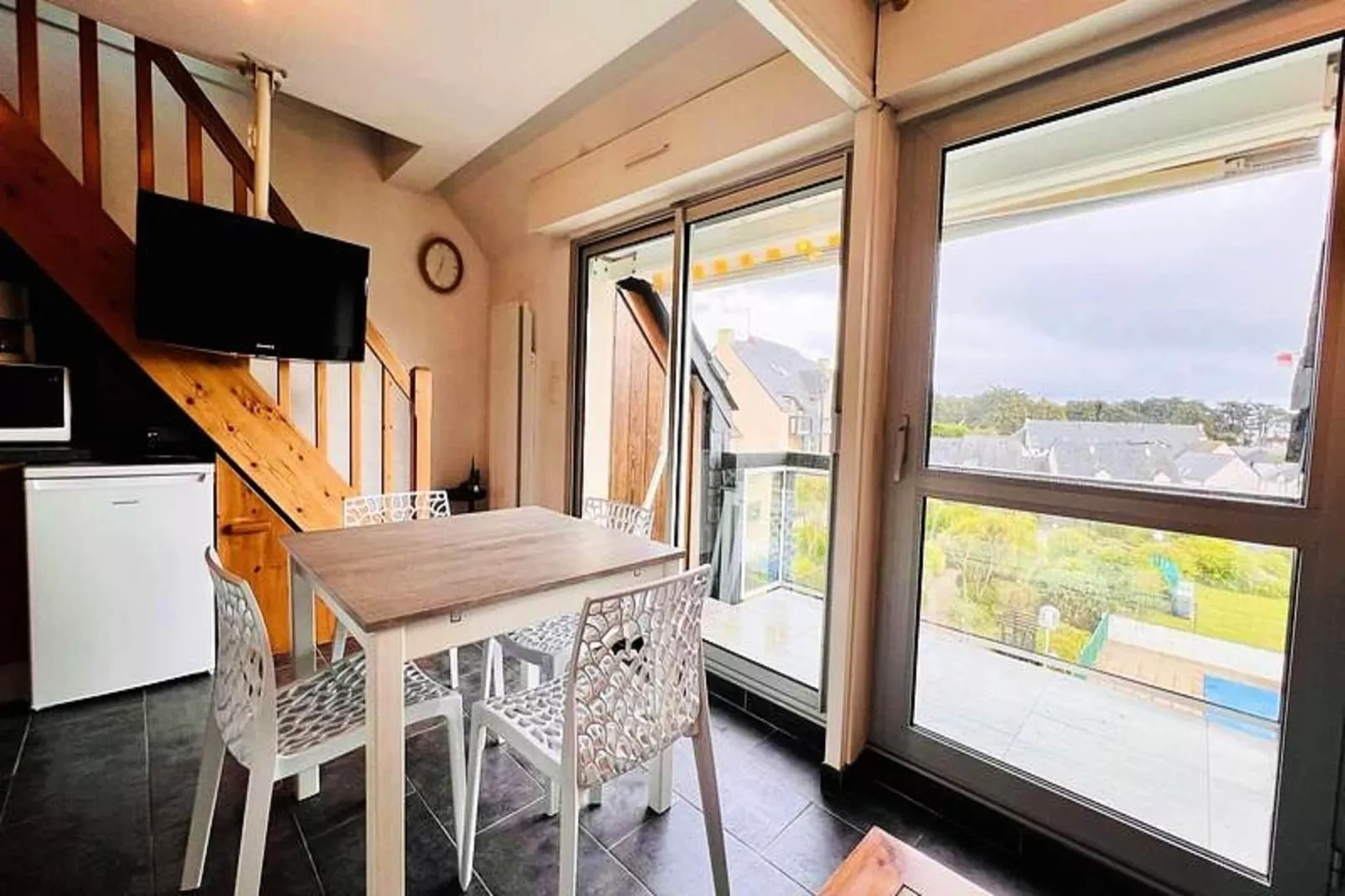 Résidence Parc Bois D'amour-Eetkamer