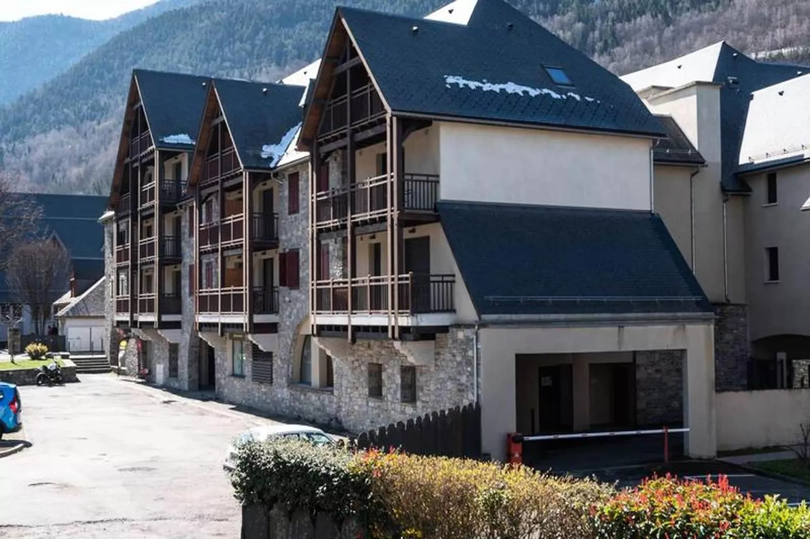 Résidence Ondine A-Buitenkant zomer