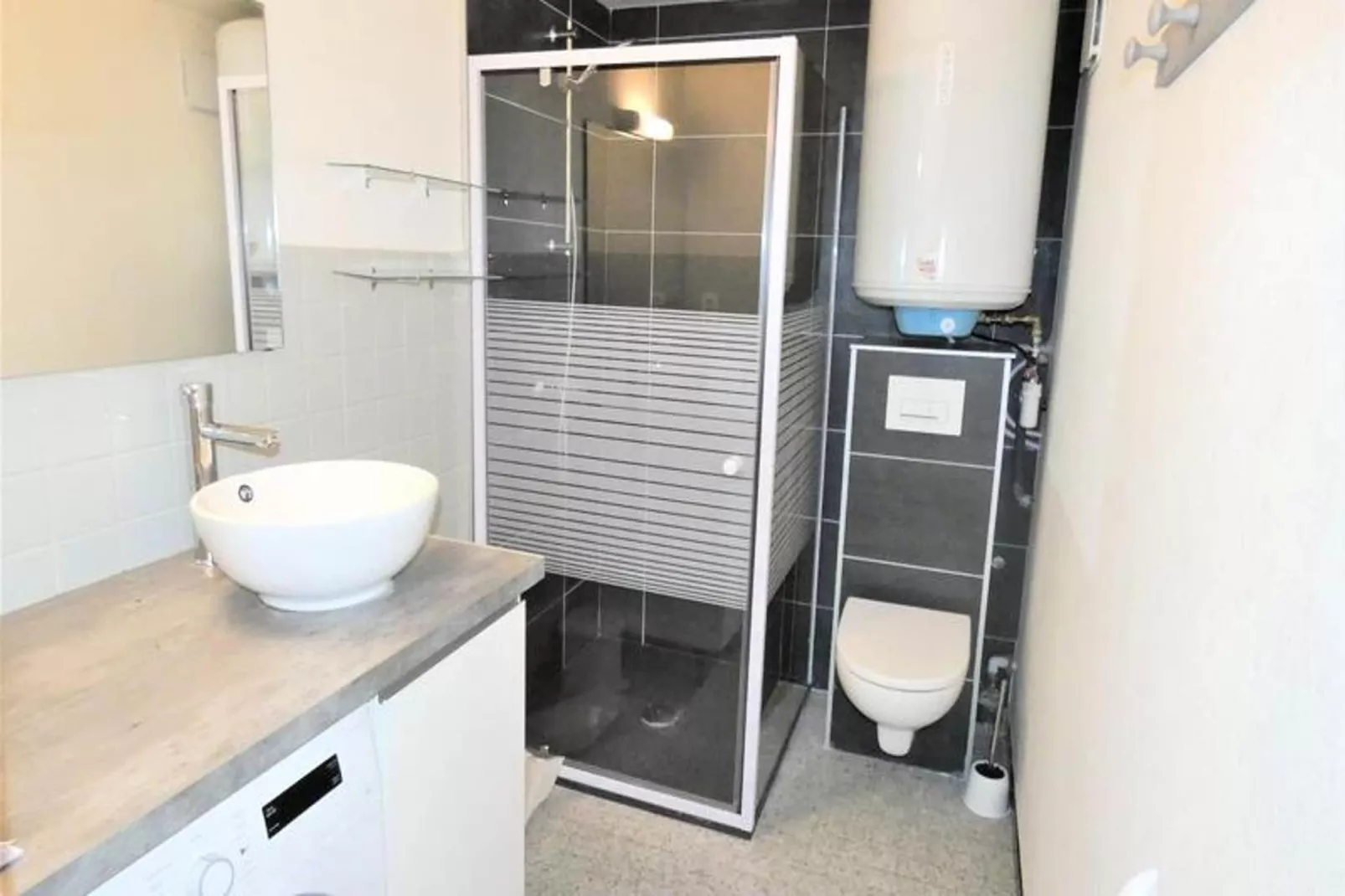 Résidence Le Chateau Durieux 2-Badkamer