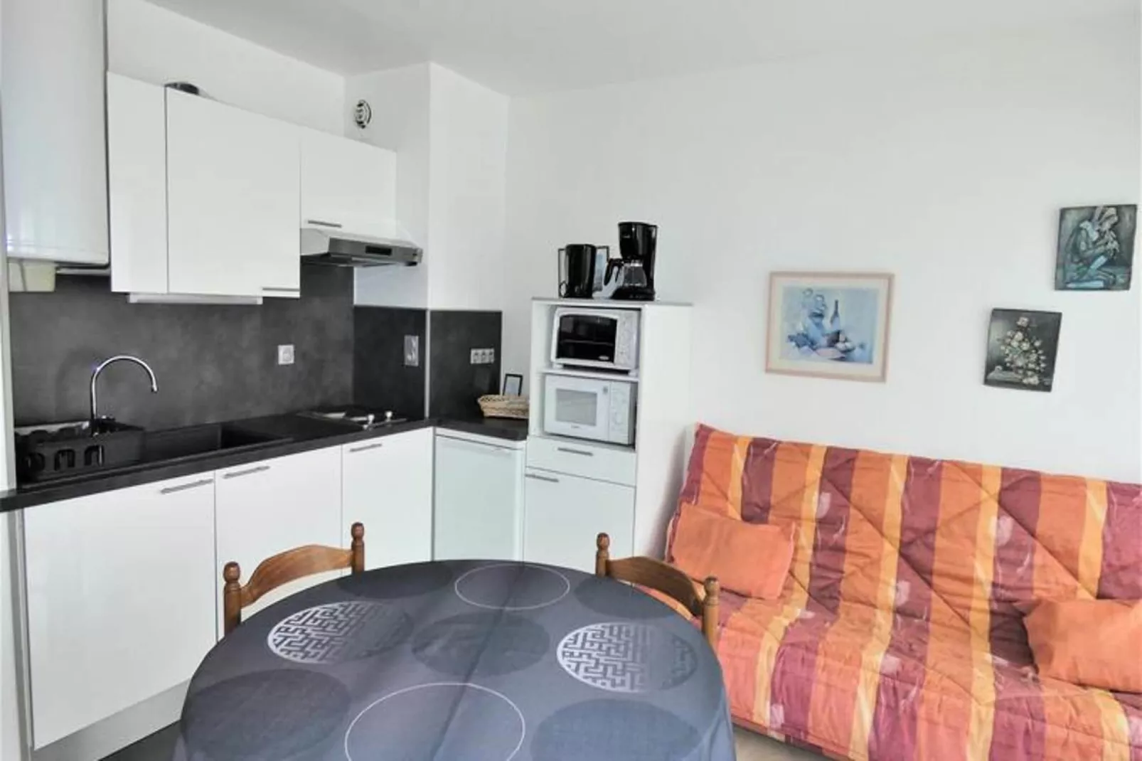 Résidence Le Chateau Durieux 2-Woonkamer