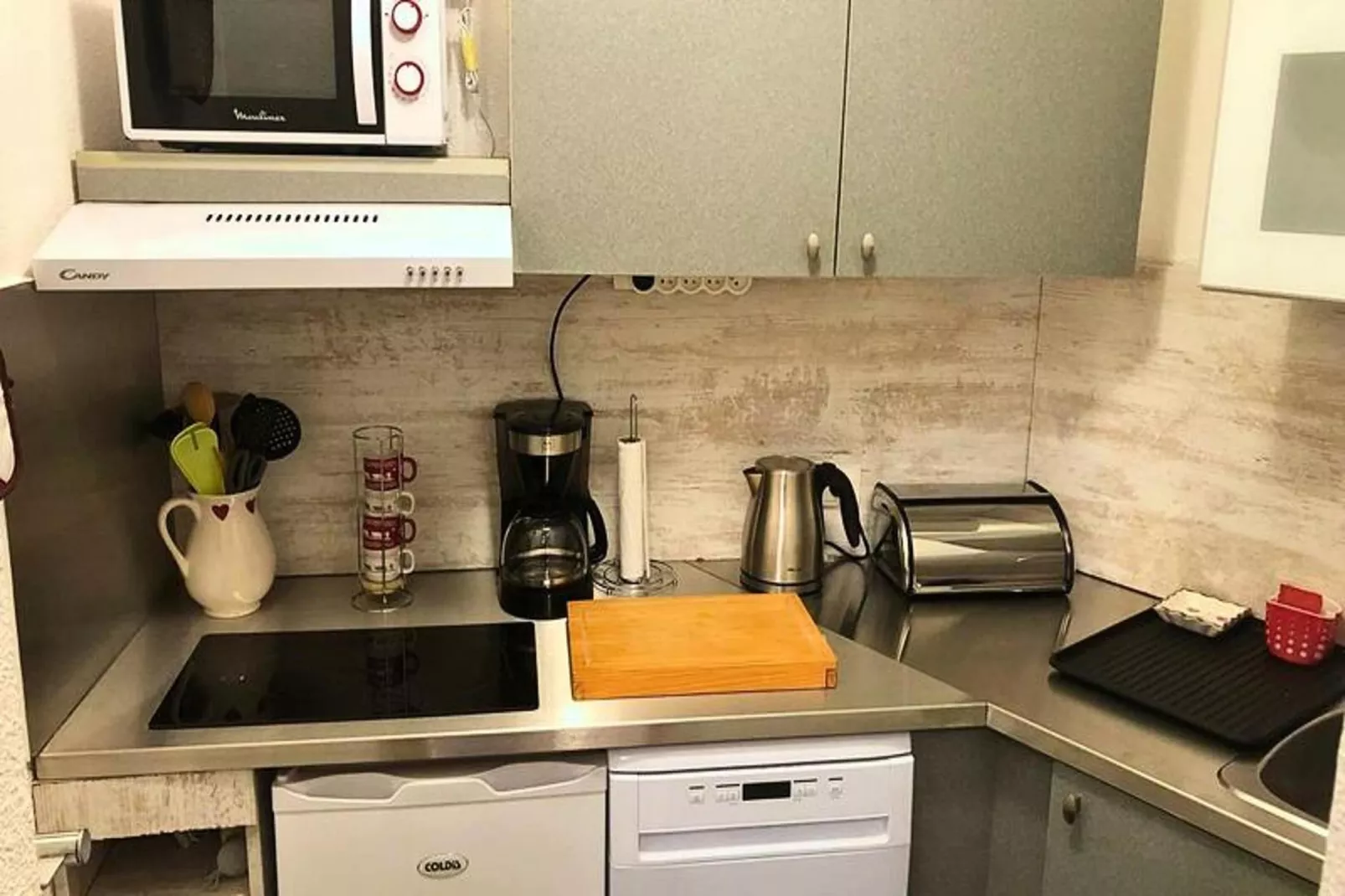 Résidence Camarine-Keuken