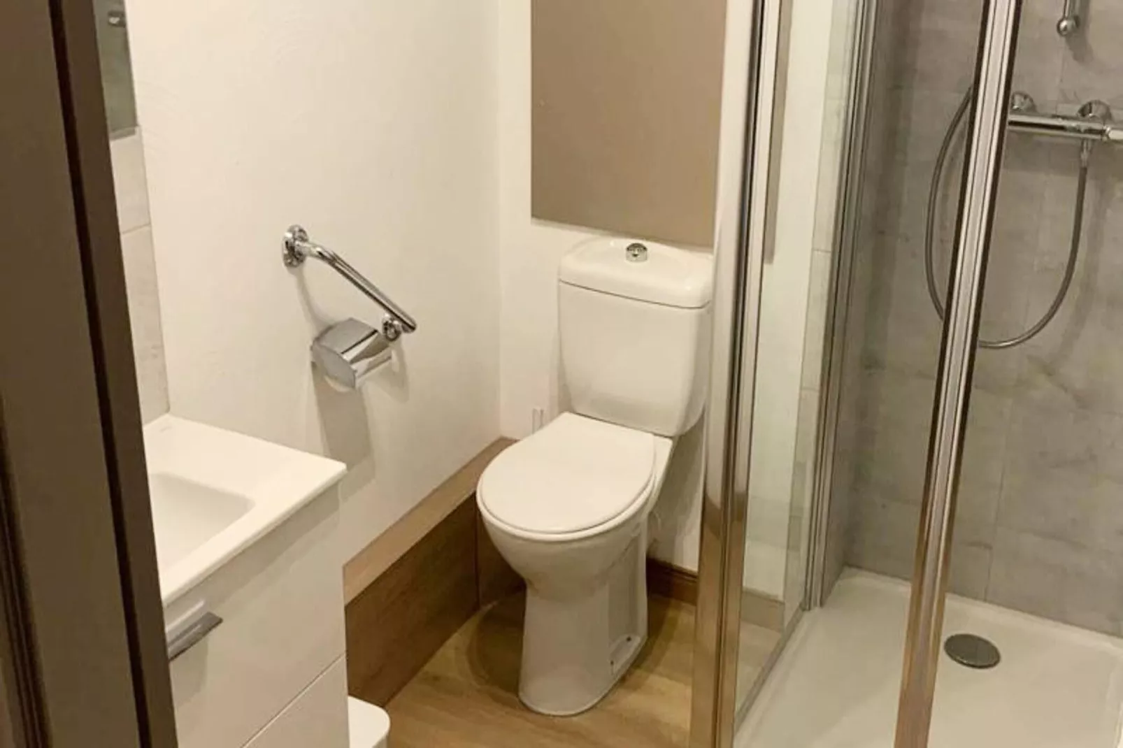 Résidence Valeriane-Uitzicht zomer