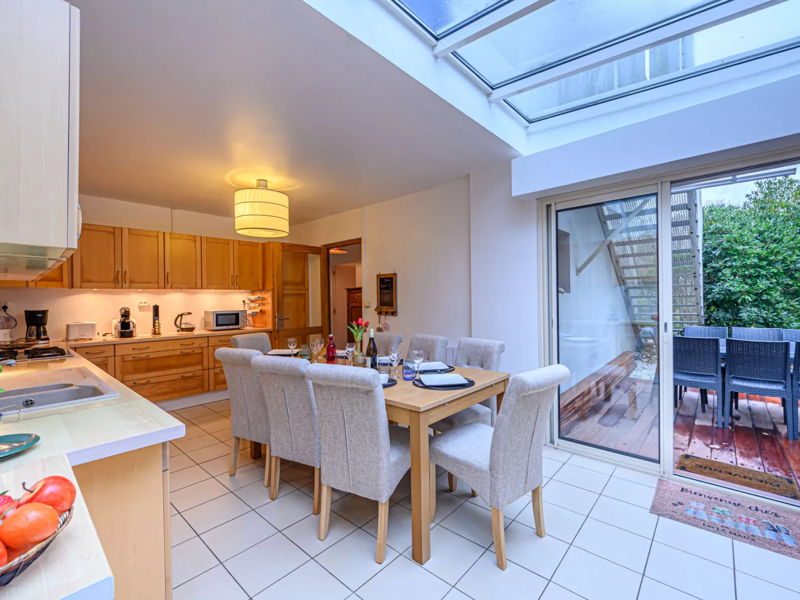 Les Néréïdes-Binnen