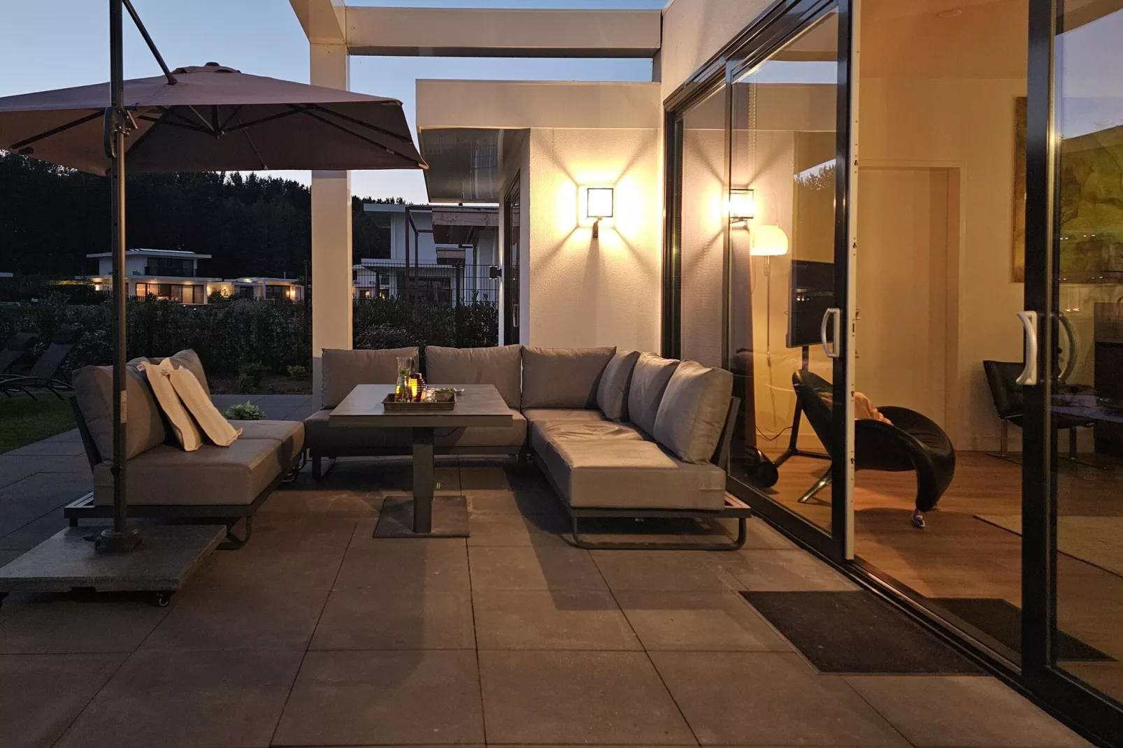Sub Mari 577-Terrasbalkon