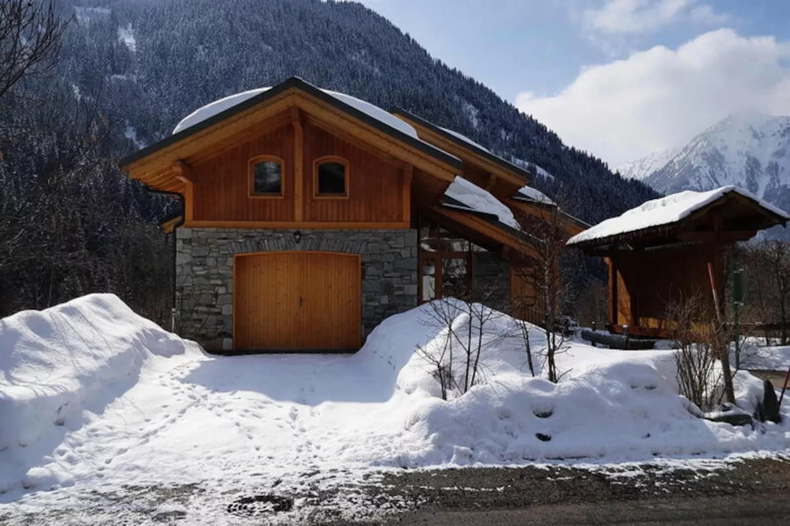 Chalet Alideale-Image-tags.