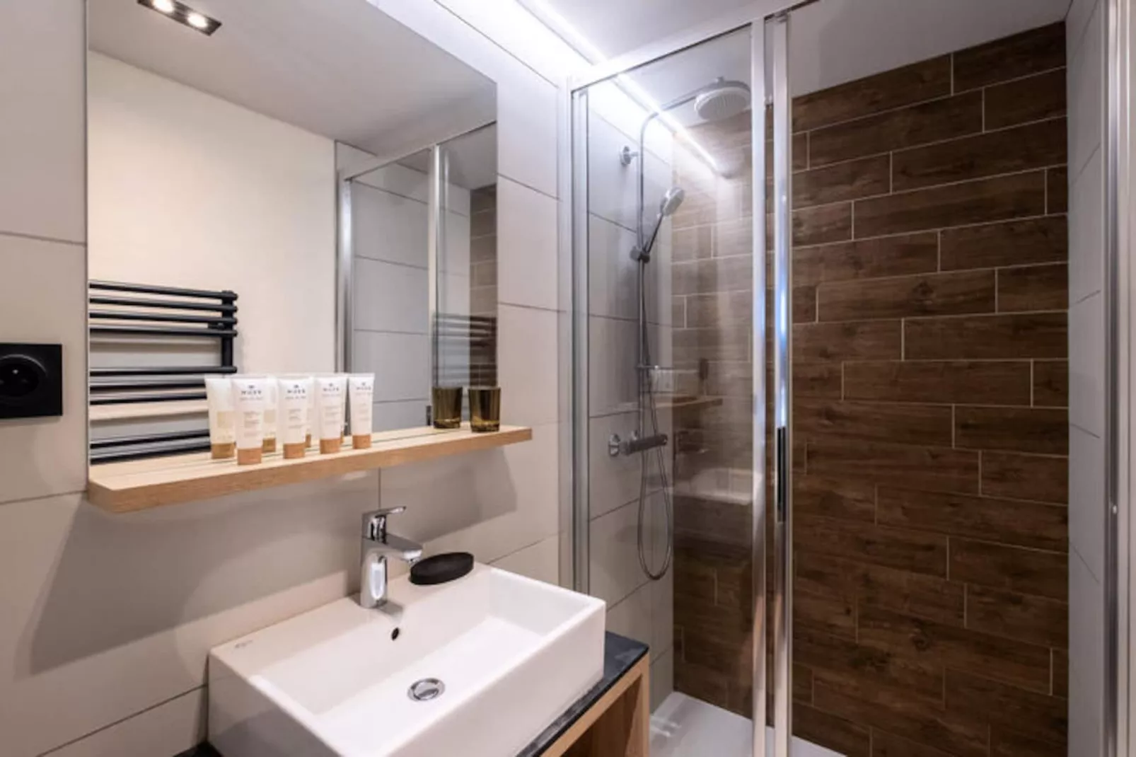 Résidence Les Armaillis-Image-tags.