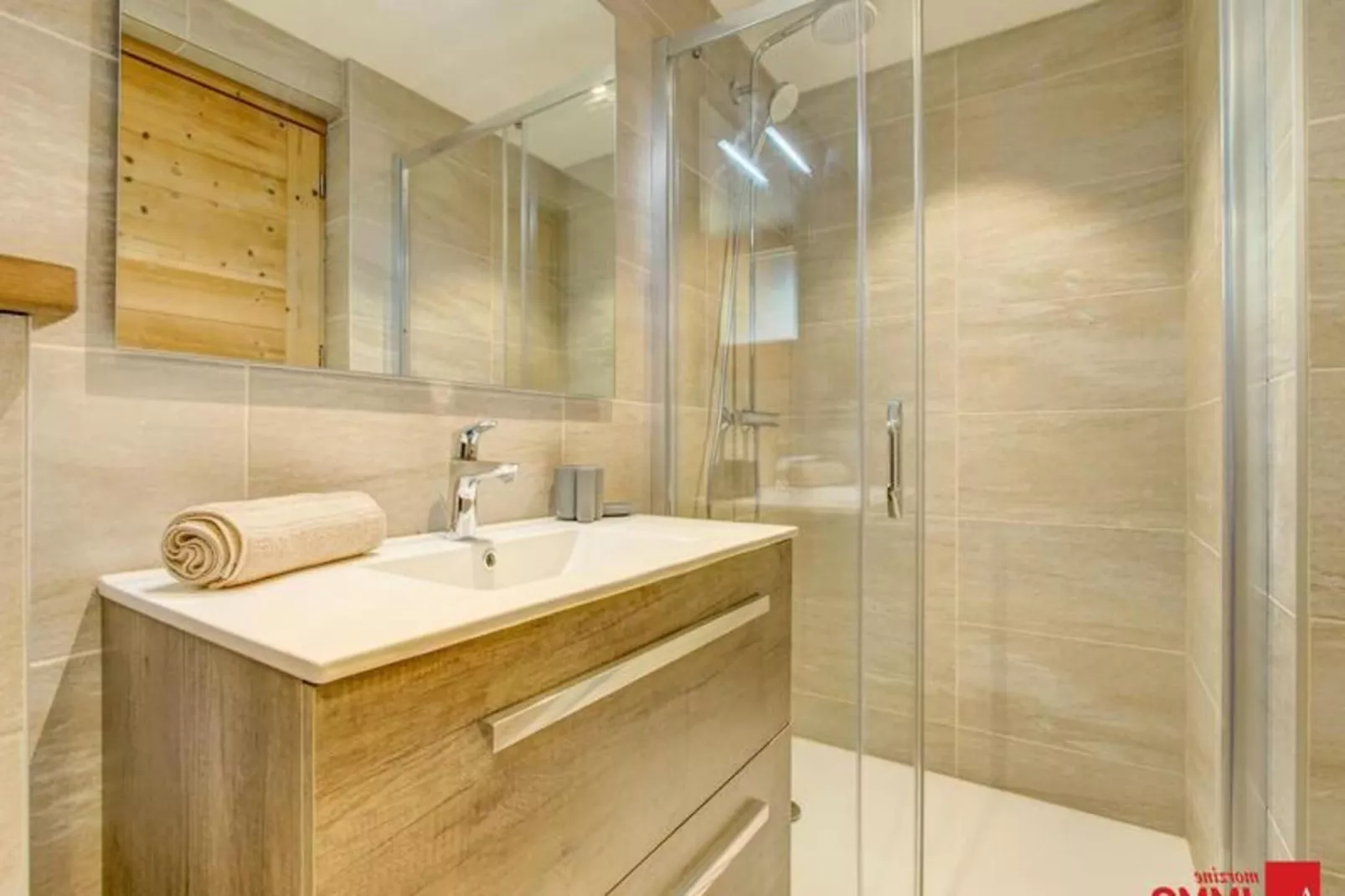 Résidence Jeanette-Buitenkant zomer