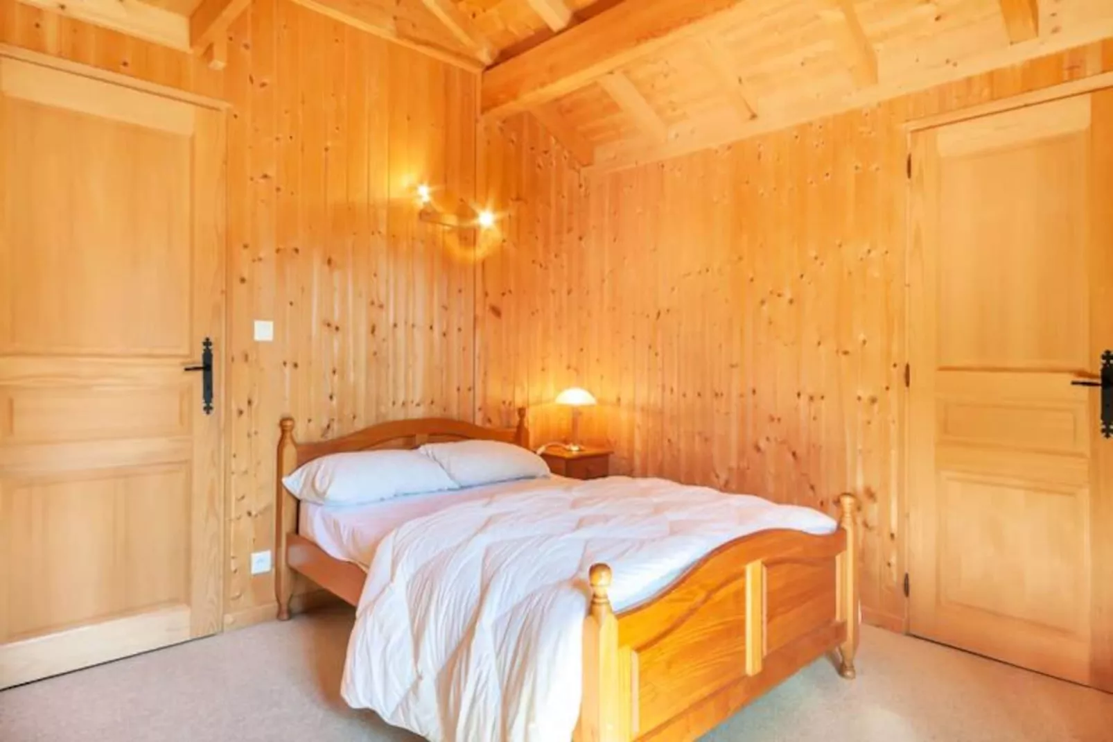 Chalet Clairvaux-montriond-Image-tags.