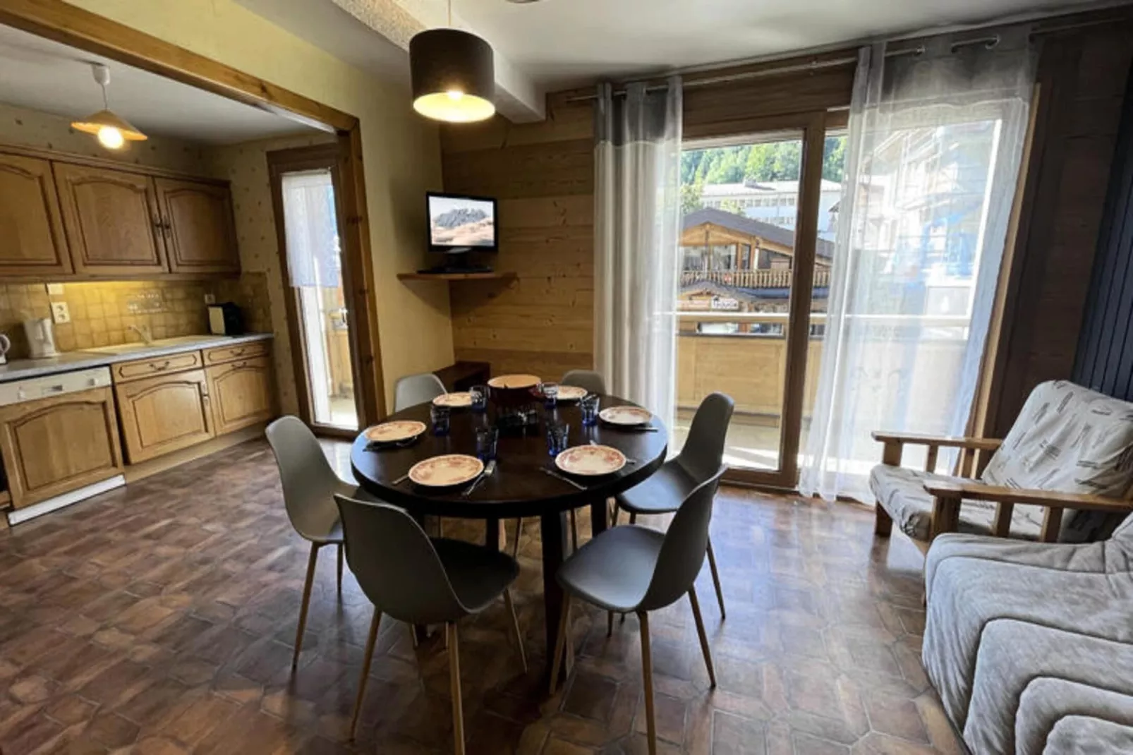 Appartements à La Clusaz-Buitenkant zomer