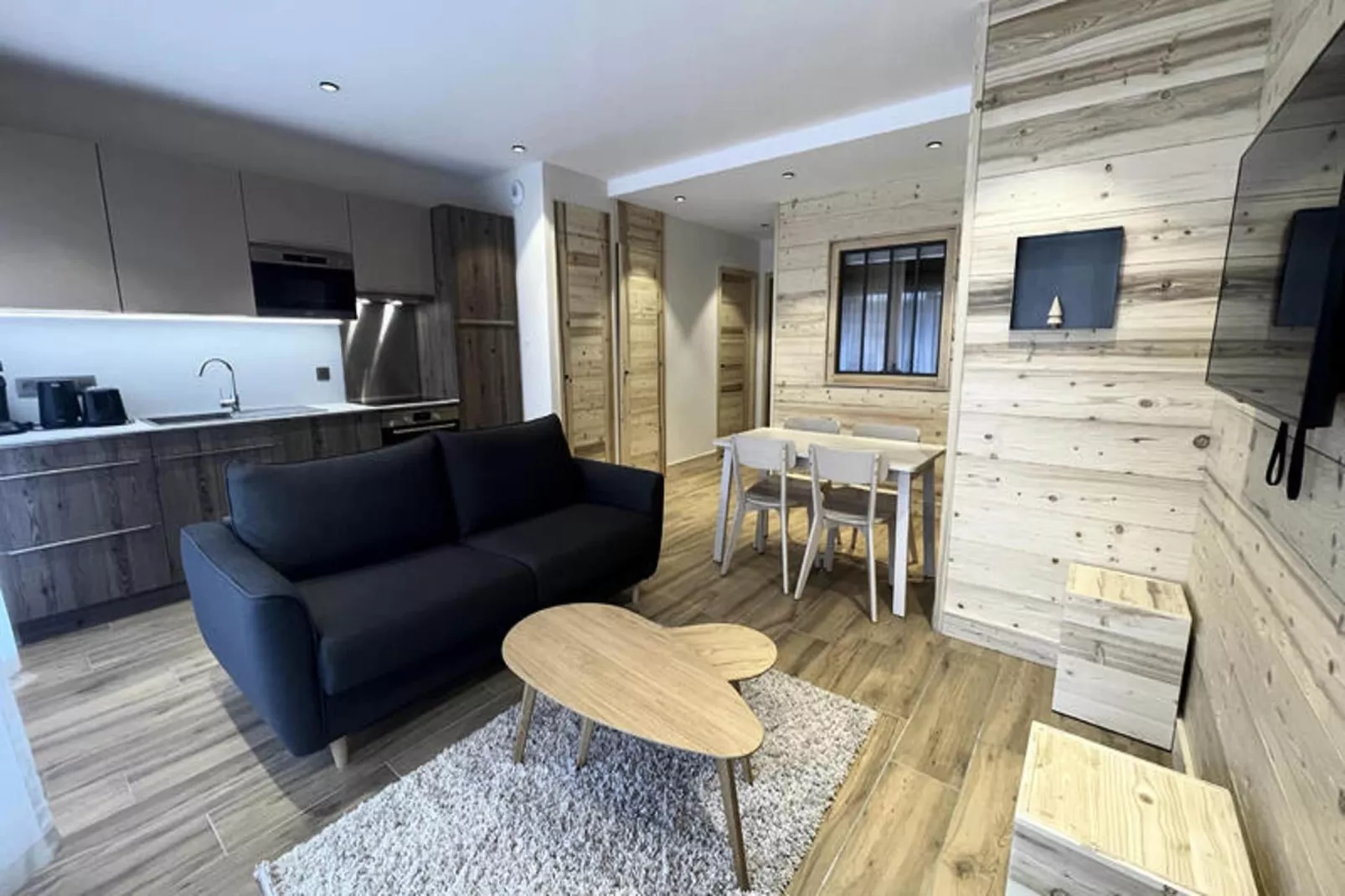 Appartements à La Clusaz-Eetkamer