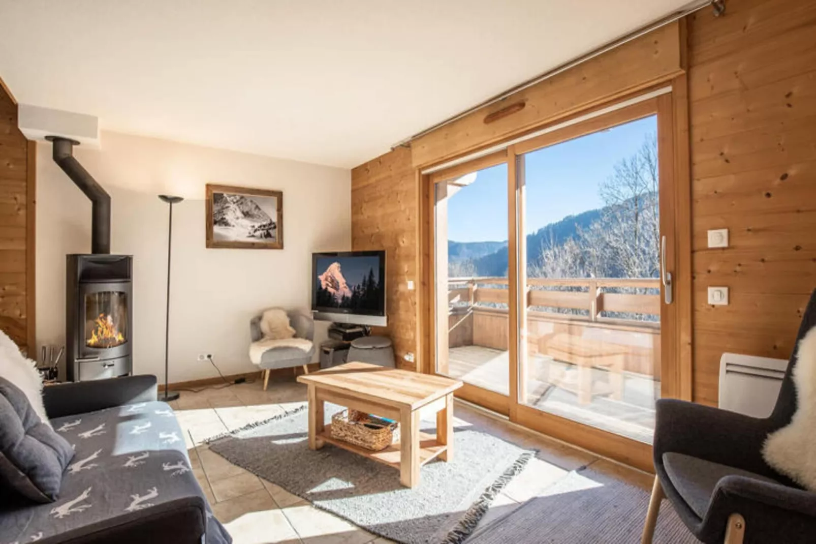 Résidence Belrose-Buitenkant zomer