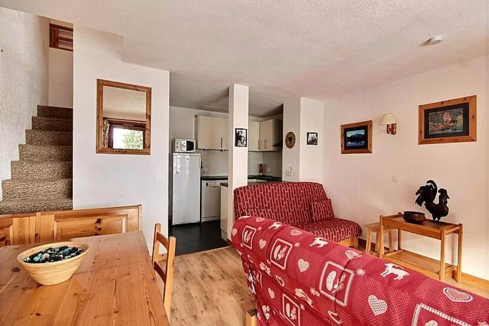 Appartements à Saint Jean d'Aulps-Eetkamer