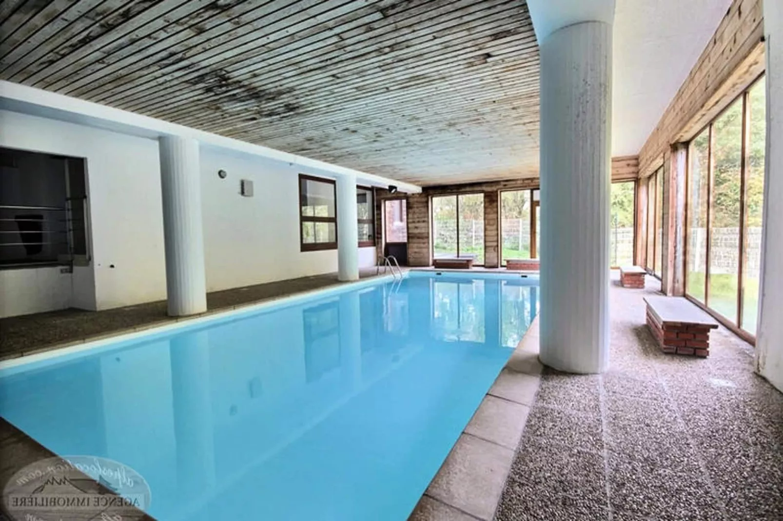 Appartements à Saint Jean d'Aulps-Zwembad