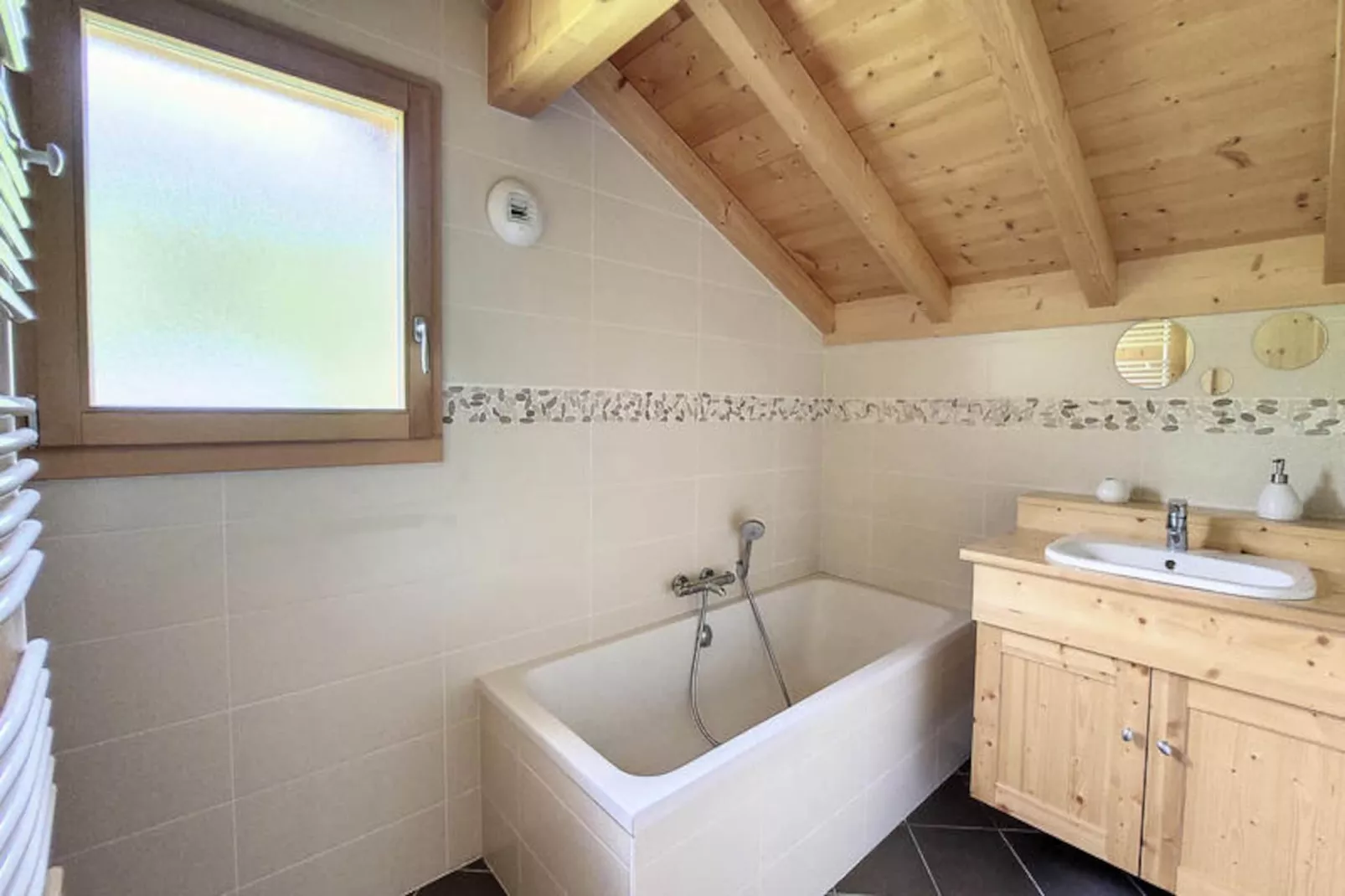 Chalets à Saint Jean d'Aulps-Image-tags.