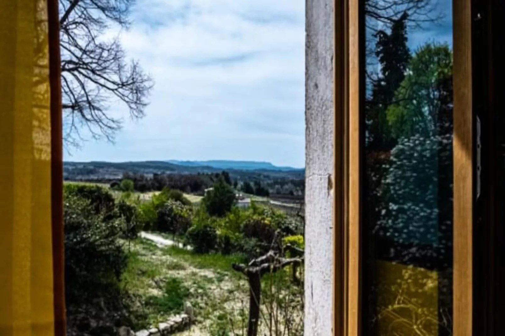 Maison En Campagne Avec Vues Panoramiques-Image-tags.