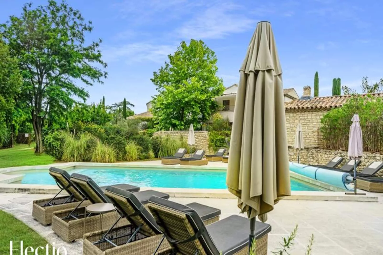 Loggia Des Genets  I  R&eacute;sidence Les Petitons-Image-tags.