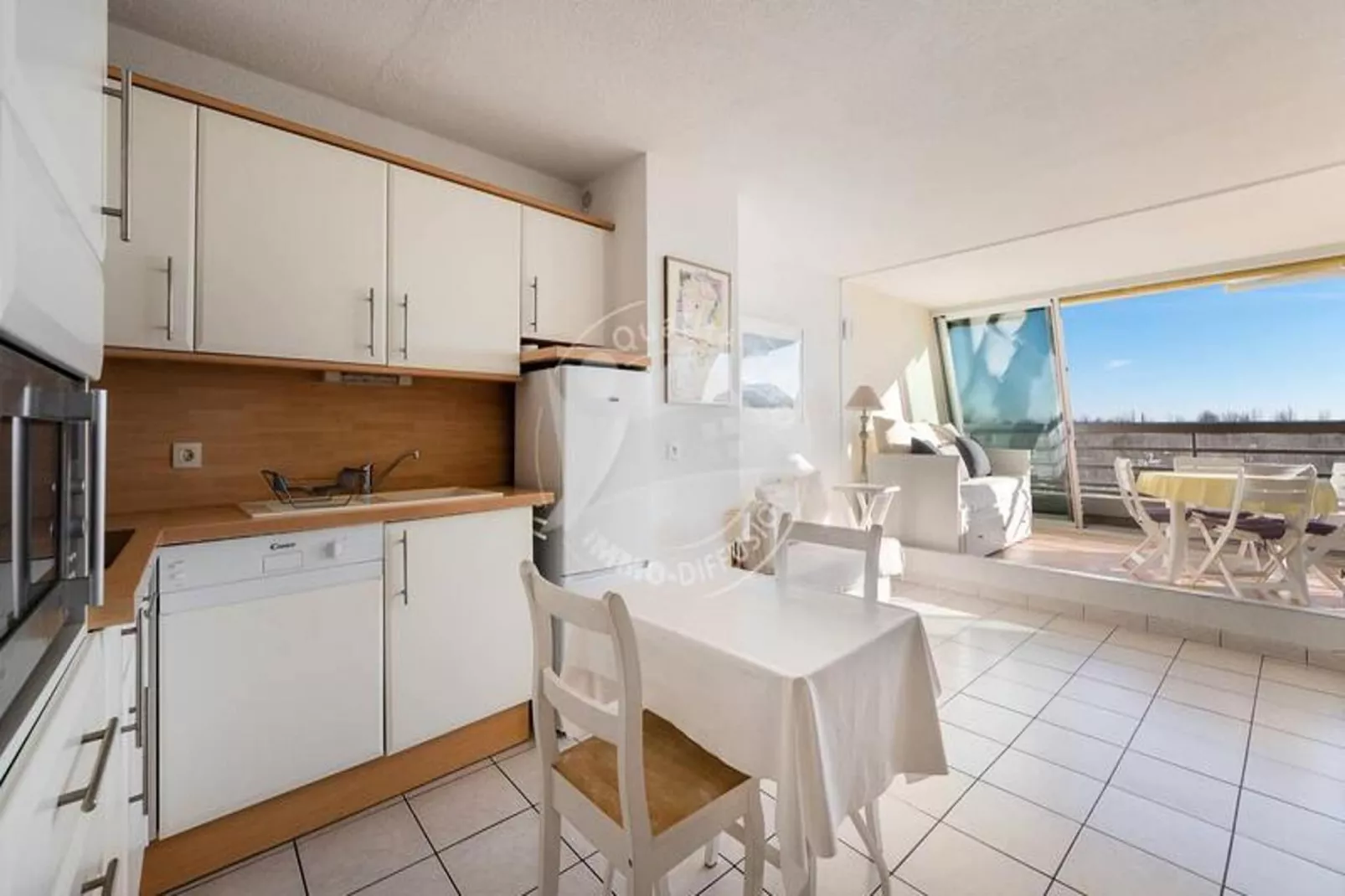 Résidence " La Lagune"-Keuken