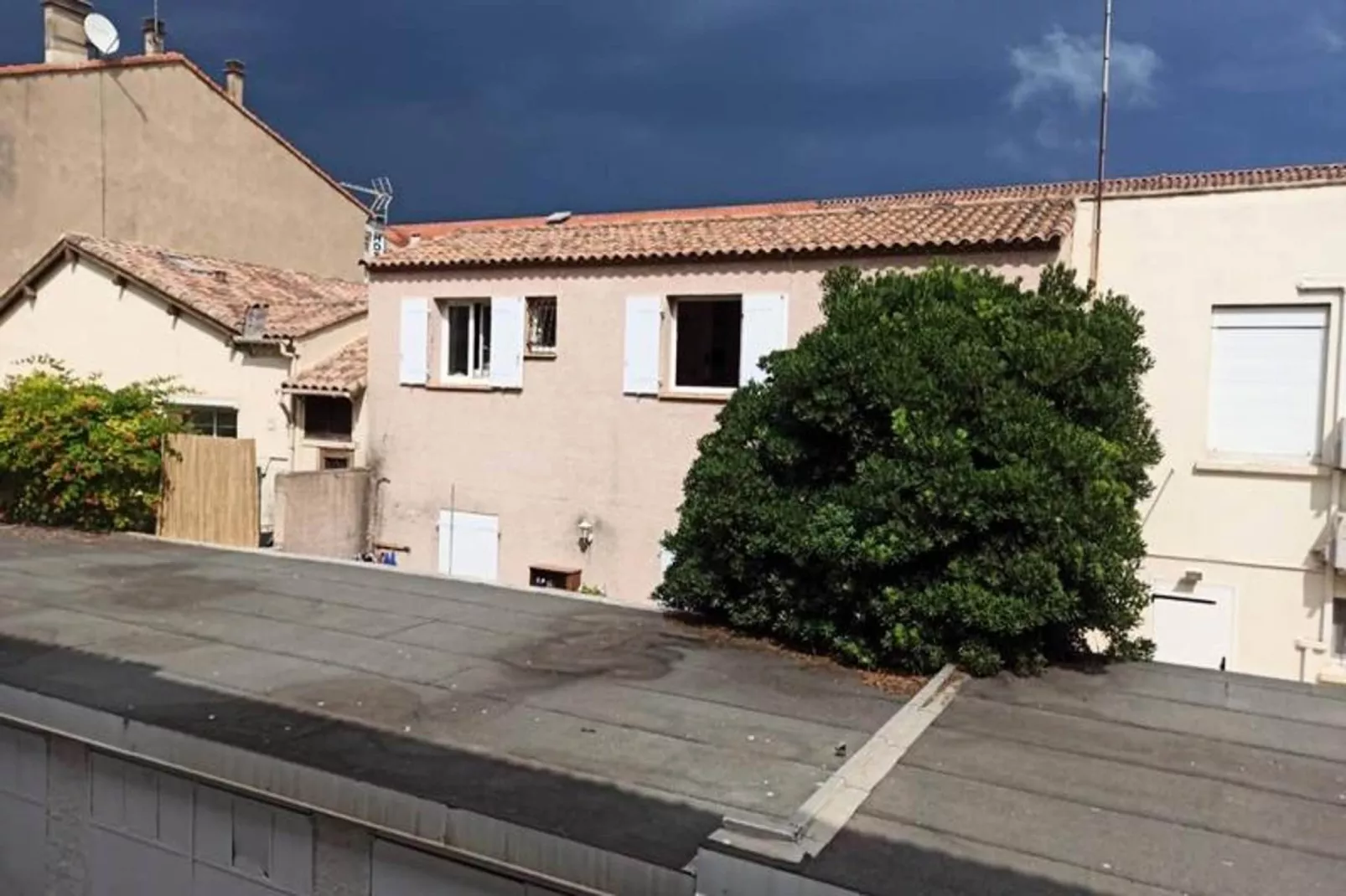 Résidence "le Saint Pierre"-Uitzicht zomer