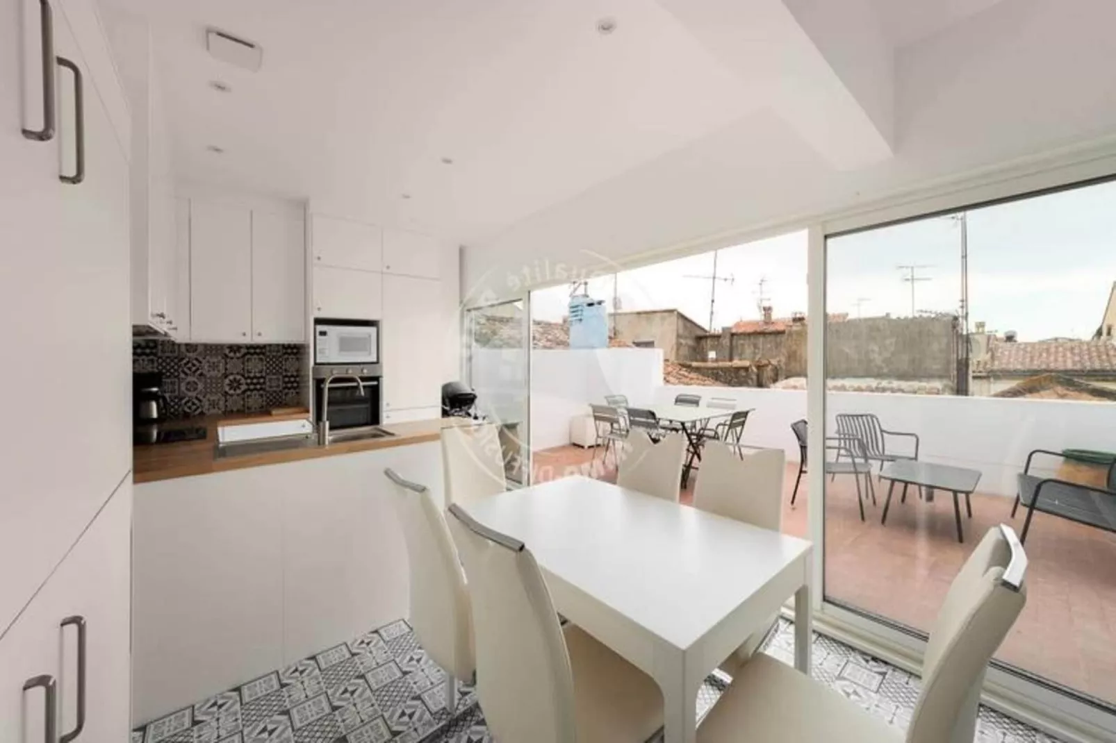 Résidence 2ème étage-Eetkamer