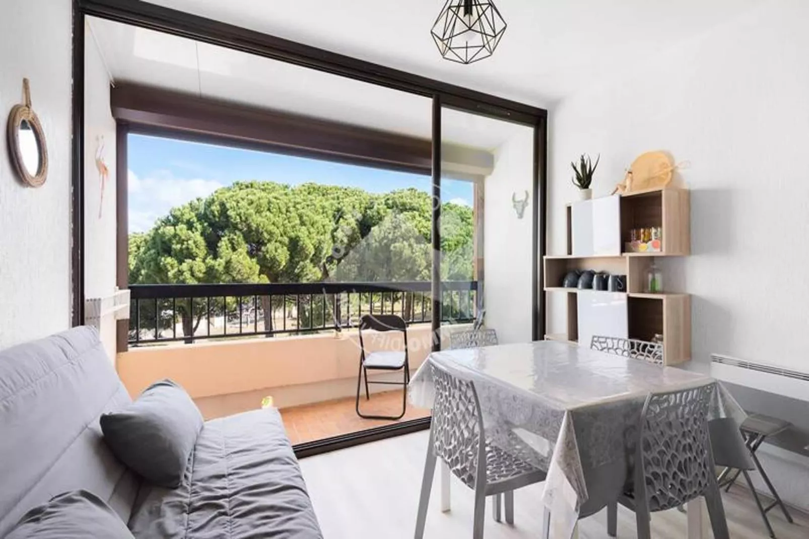 Résidence Le Triangle De La Baronnie-Eetkamer