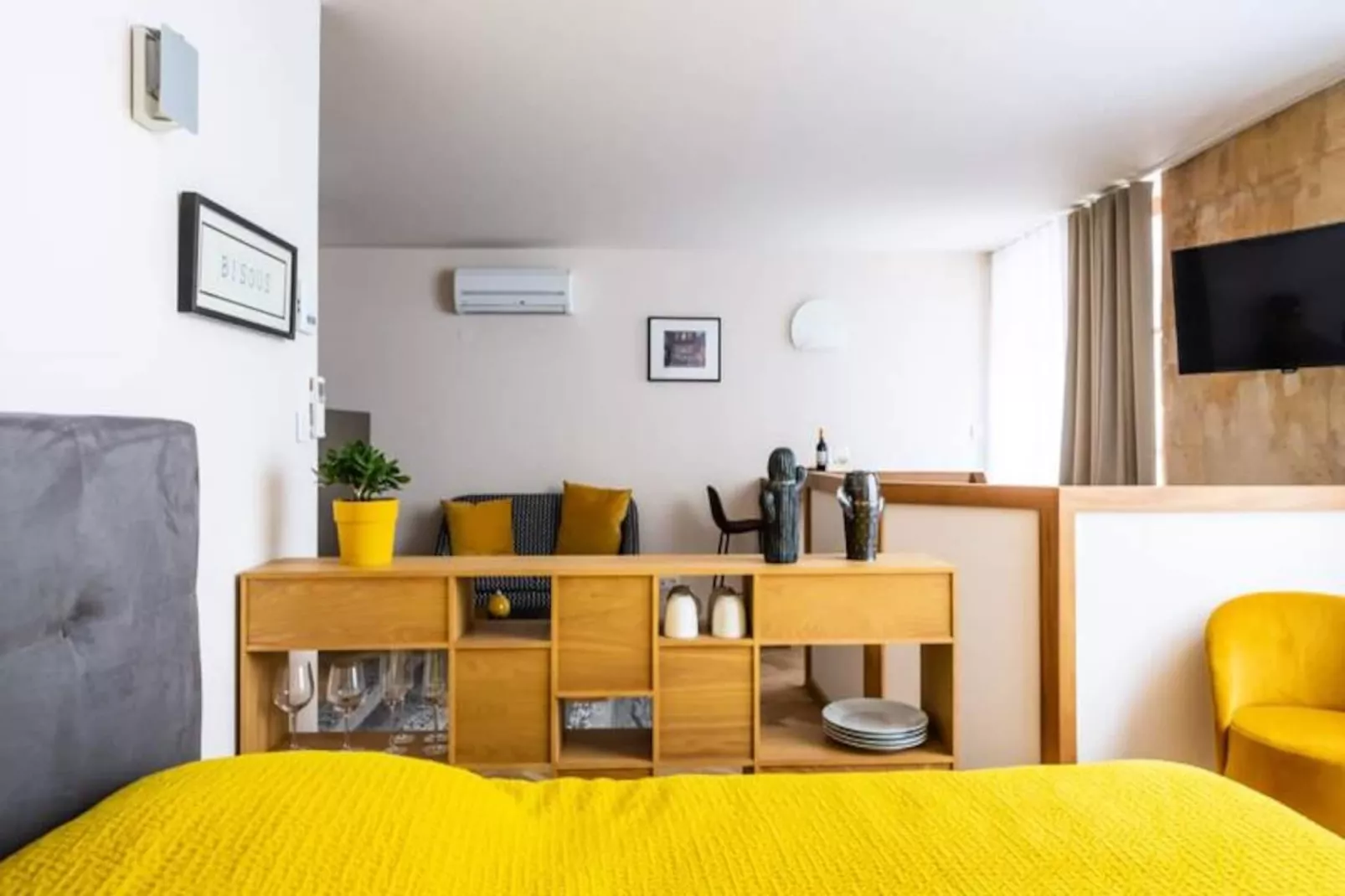 Magnifique Studio Bordelais &agrave La Belle Pierre En Plein Coeur De La Ville-Image-tags.