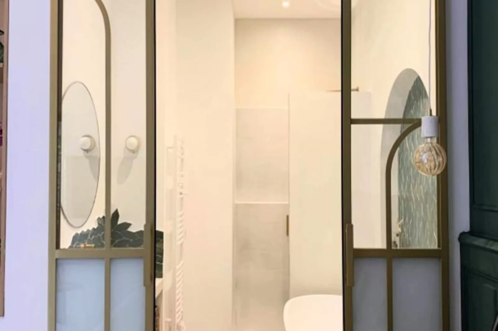 Home Chic Home - Les Suites De La Com&eacute;die - Suite4-Image-tags.